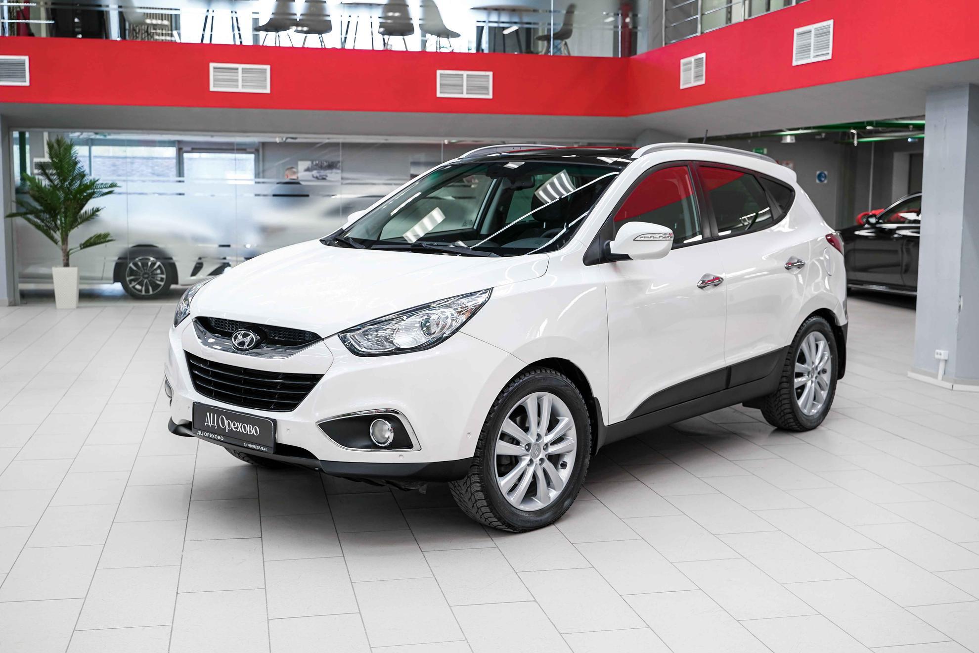 Hyundai ix35 2012, белый, ДЦ Орехово