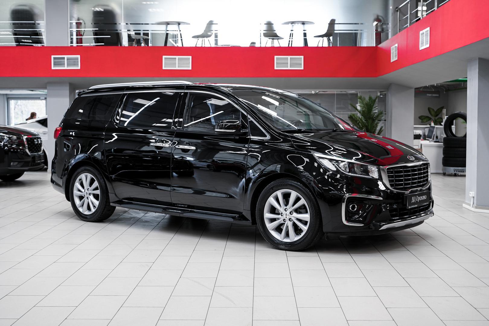 Kia Carnival 2020, черный, ДЦ Орехово