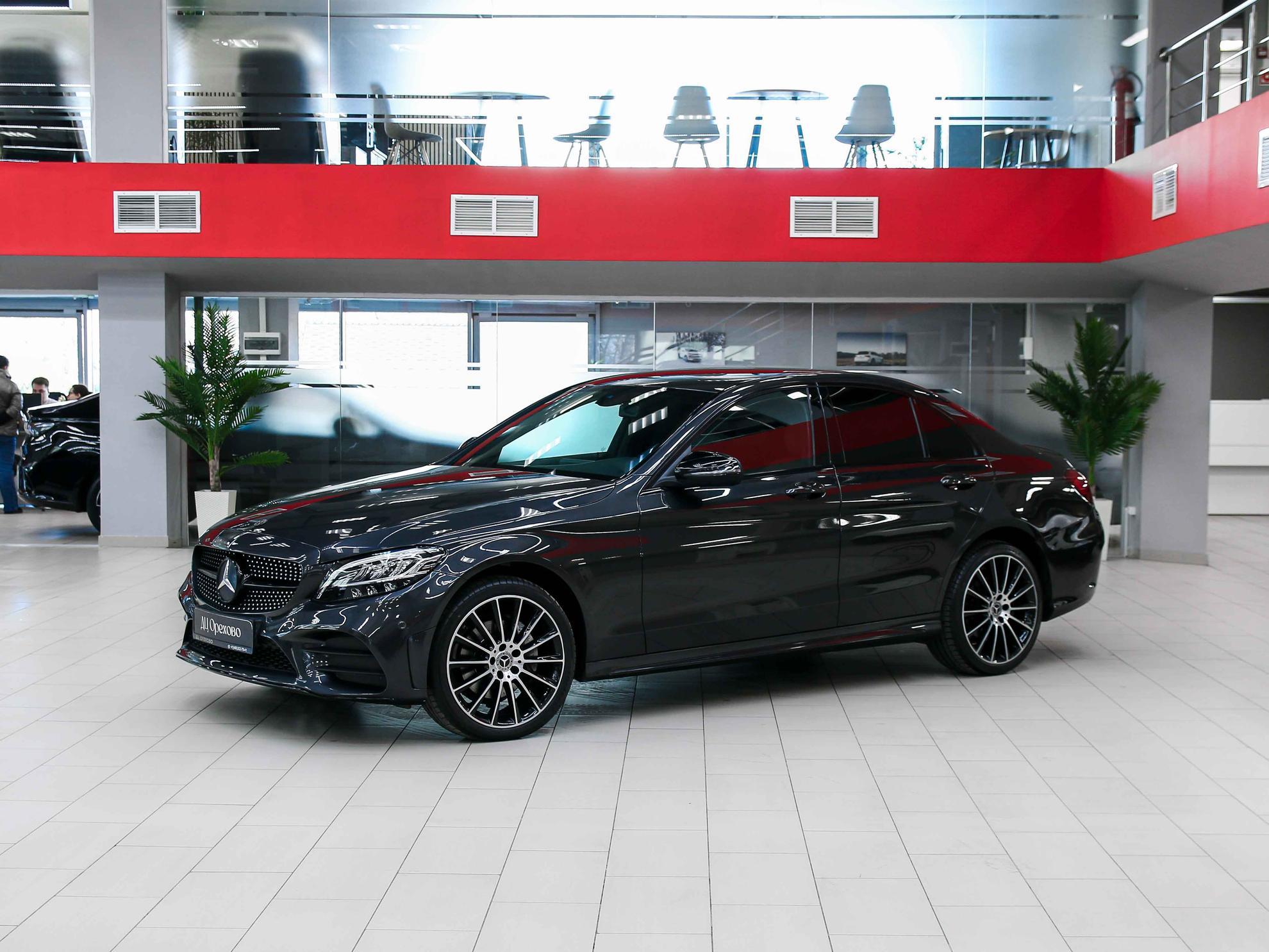Mercedes-Benz C-Класс 2019, серый, ДЦ Орехово