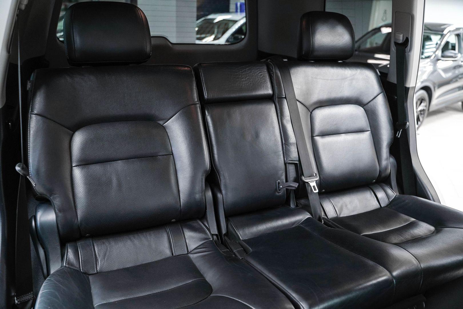 Toyota Land Cruiser 2014, белый, ДЦ Орехово