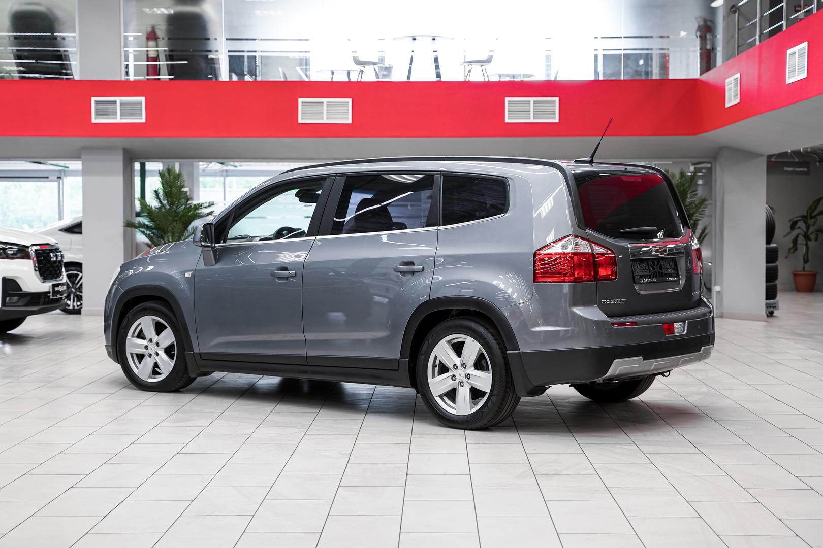 Chevrolet Orlando 2013, серый, ДЦ Орехово