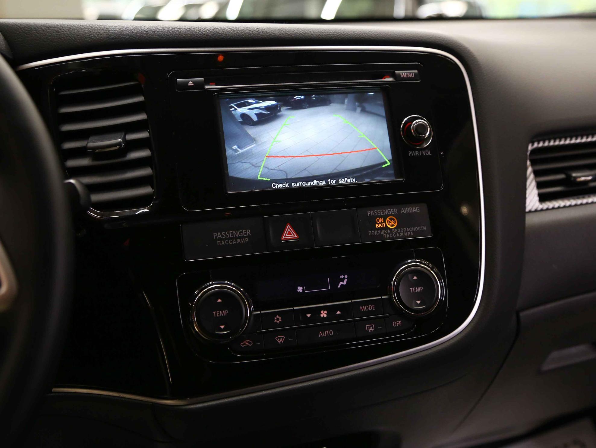 Mitsubishi Outlander 2013, черный, ДЦ Орехово