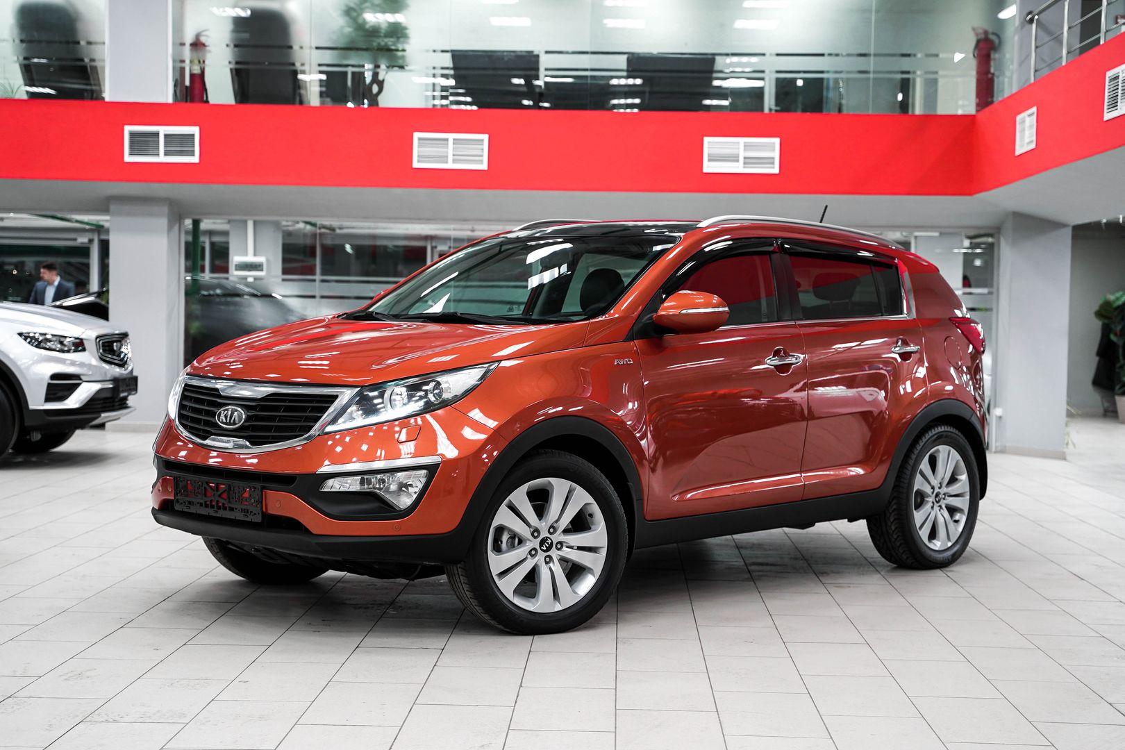 Kia Sportage 2011, оранжевый, ДЦ Орехово