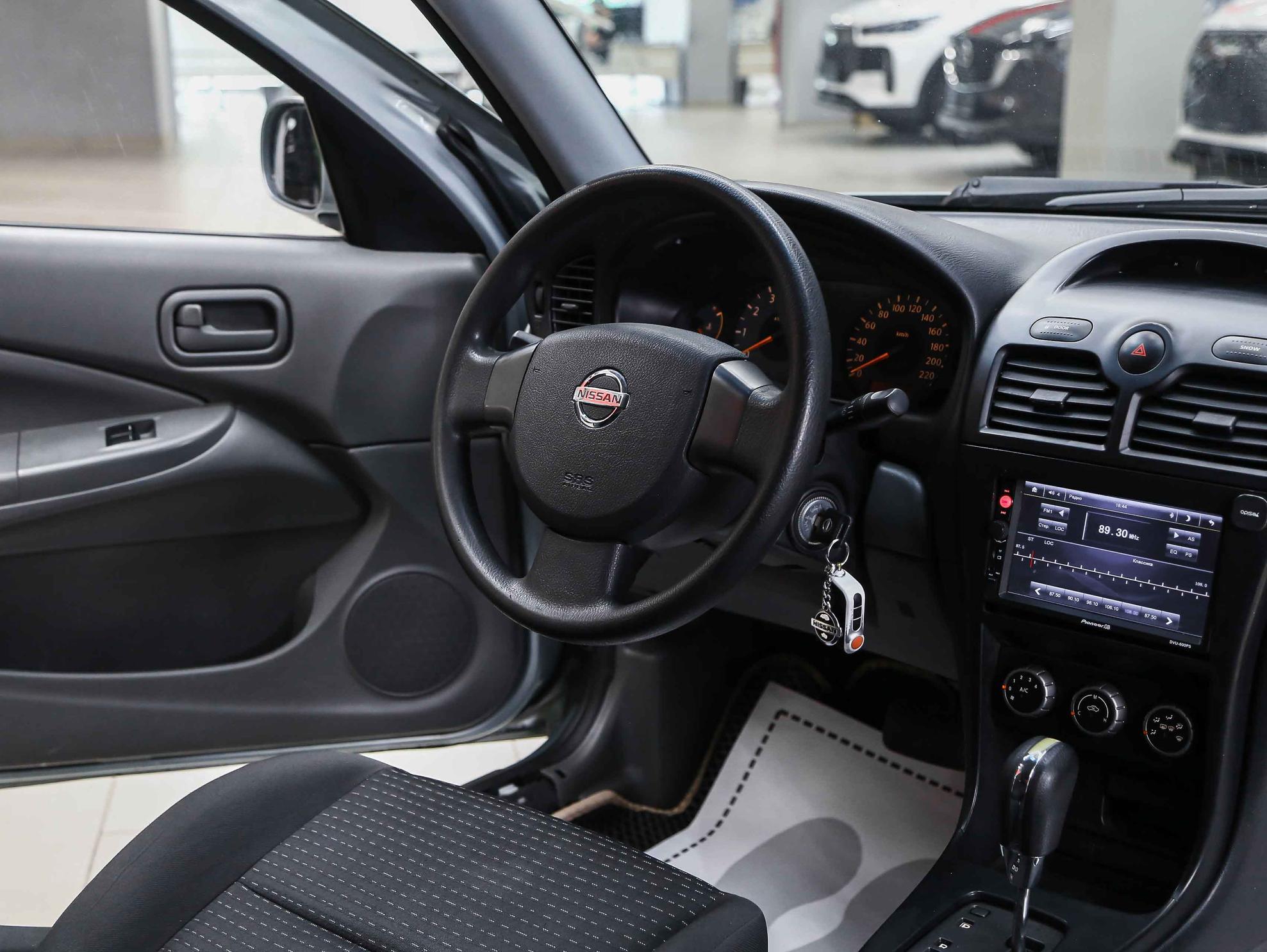 Nissan Almera Classic 2008, серый, ДЦ Орехово