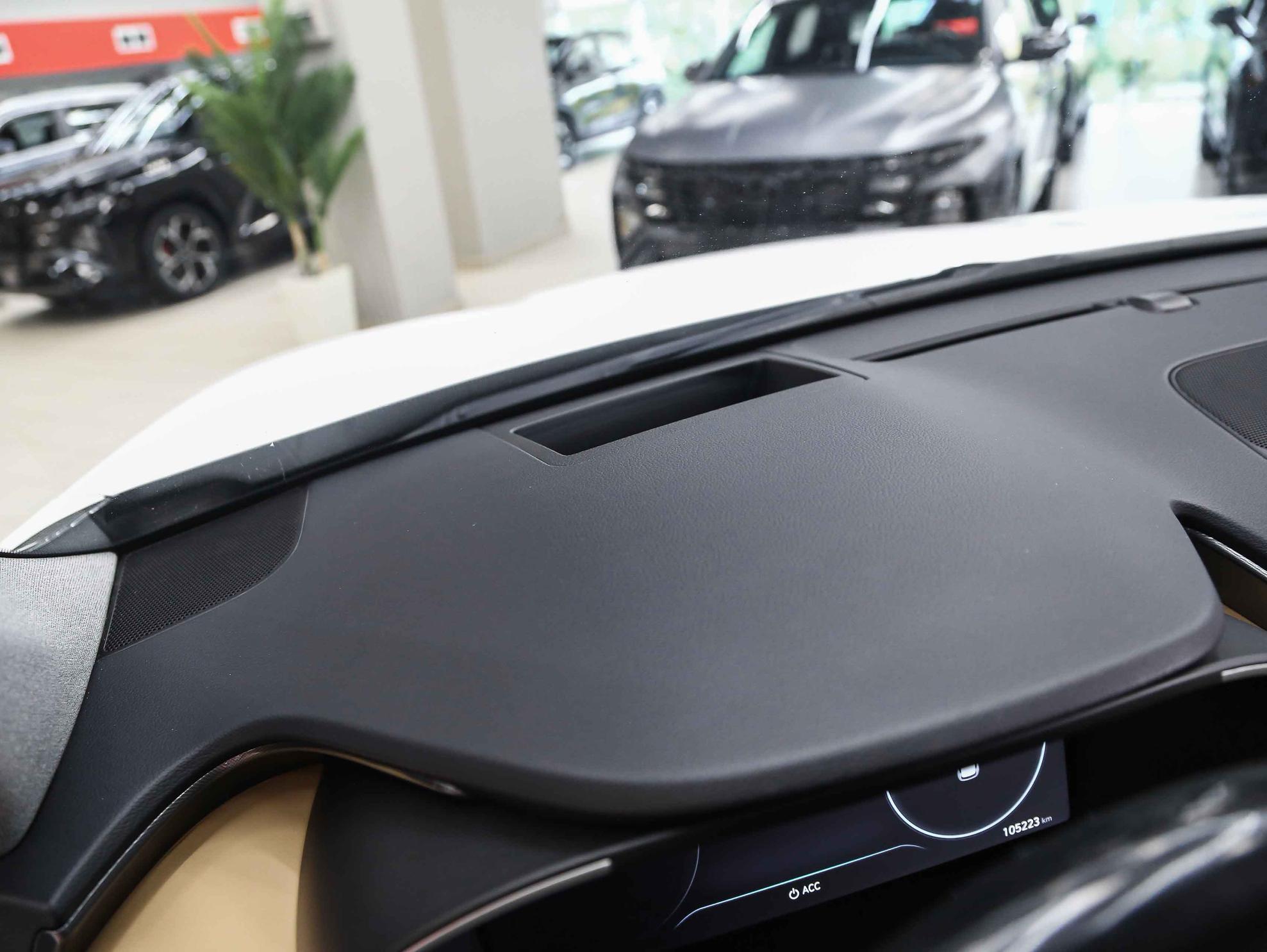 Hyundai Santa Fe 2021, белый, ДЦ Орехово