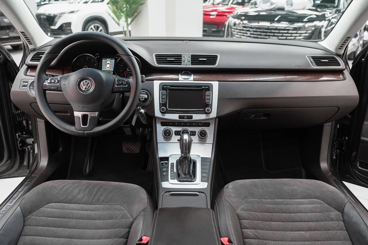 Volkswagen Passat 2013, коричневый, ДЦ Орехово