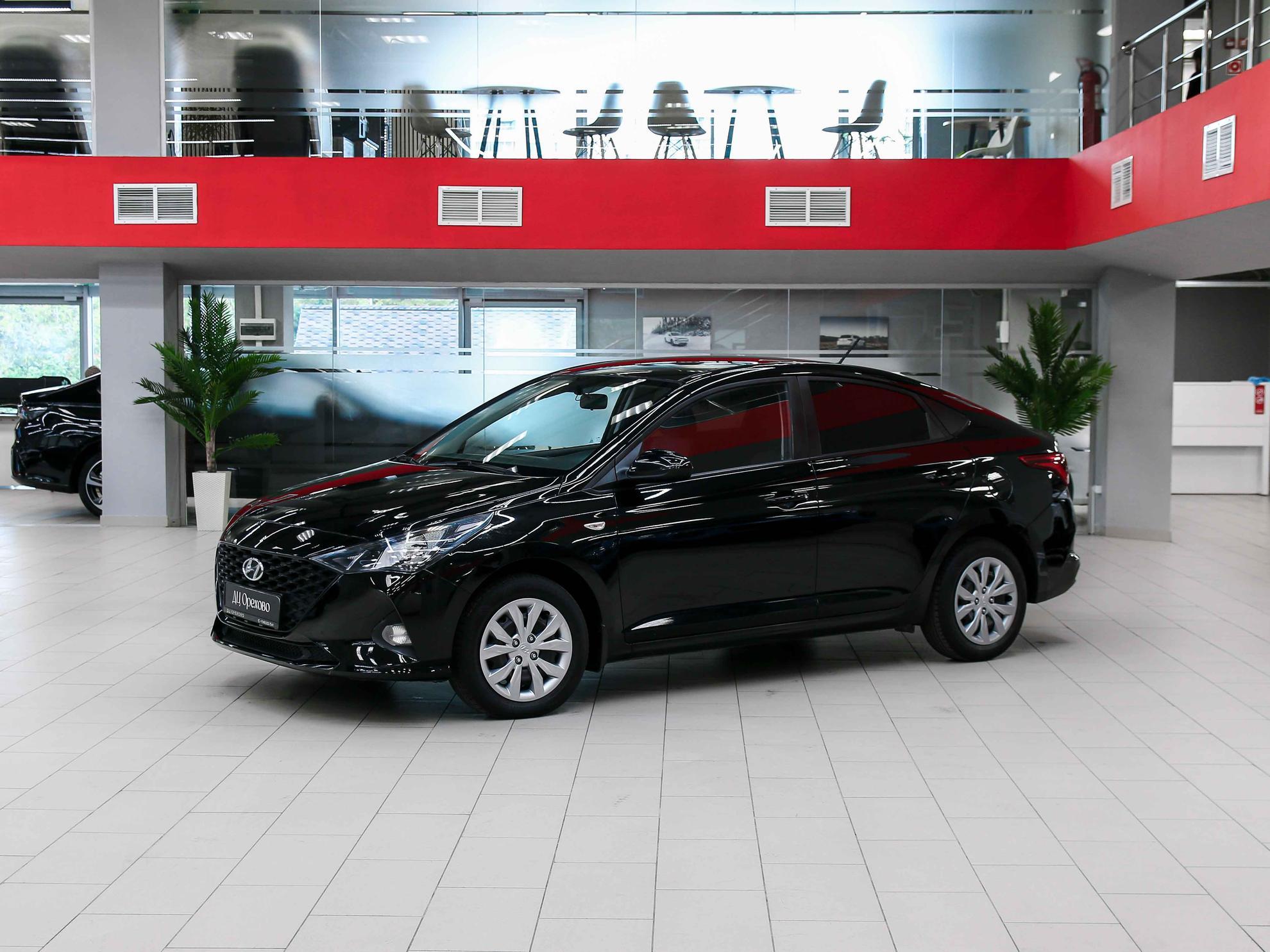 Hyundai Solaris 2021, черный, ДЦ Орехово