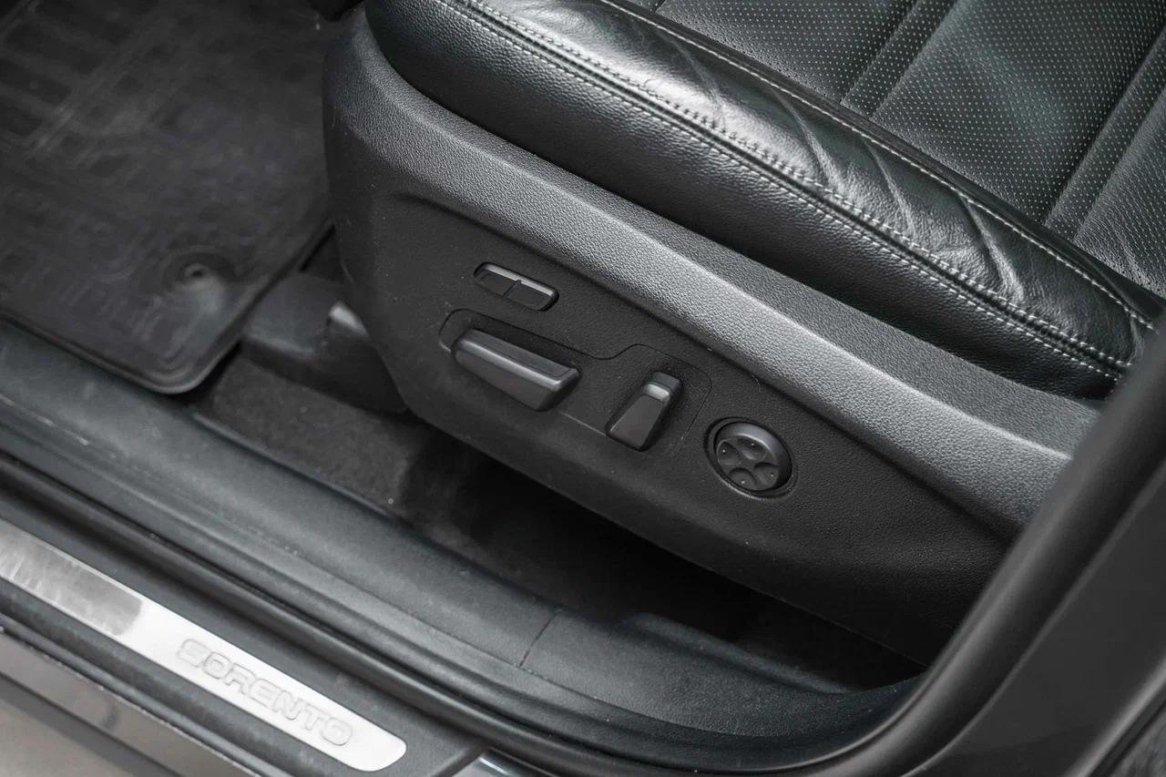 Kia Sorento 2018, серый, ДЦ Орехово