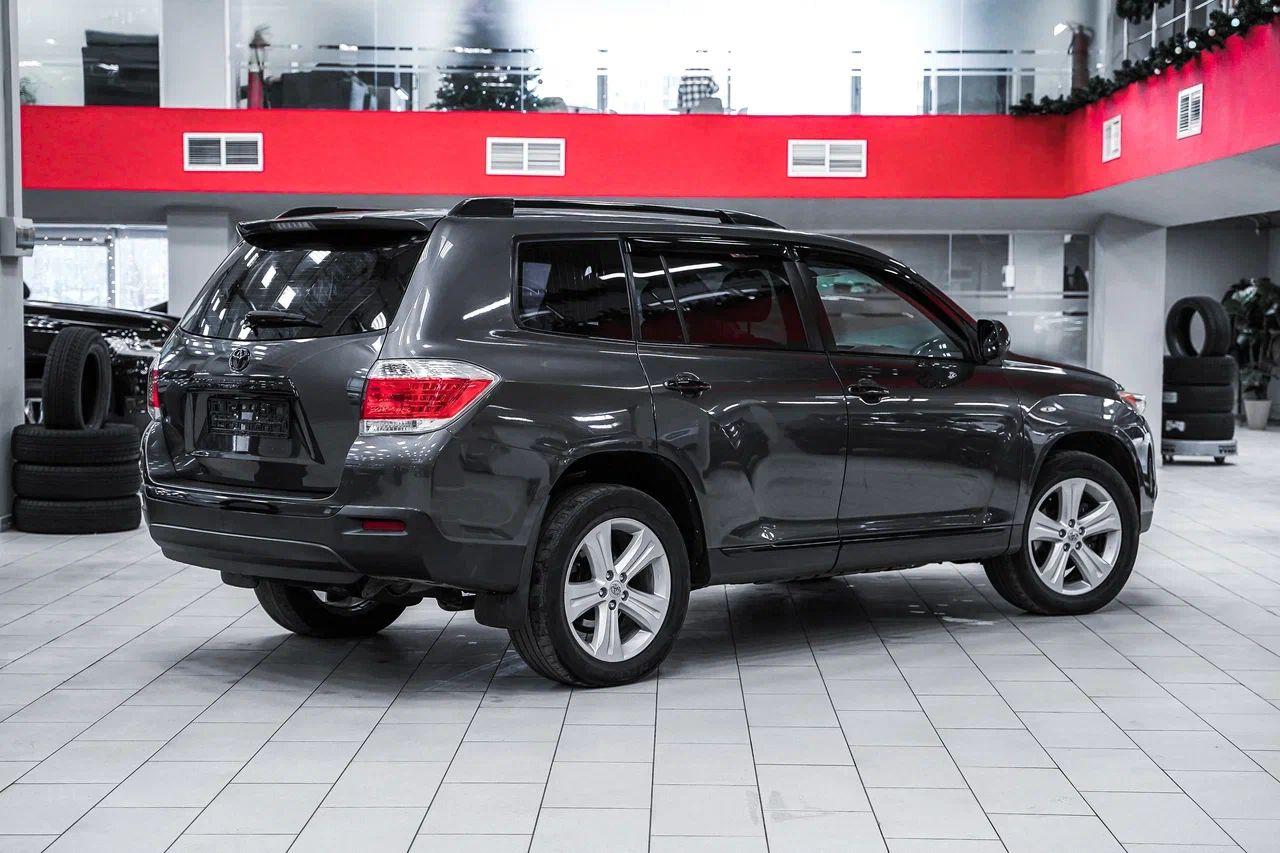 Toyota Highlander 2010, серый, ДЦ Орехово