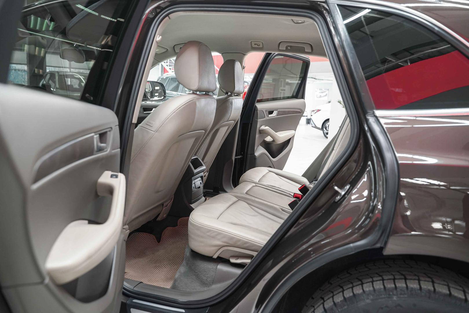Audi Q5 2011, коричневый, ДЦ Орехово