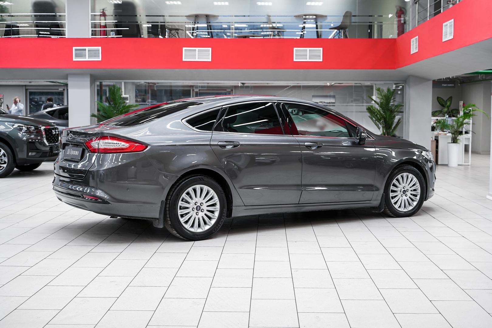 Ford Mondeo 2015, серый, ДЦ Орехово