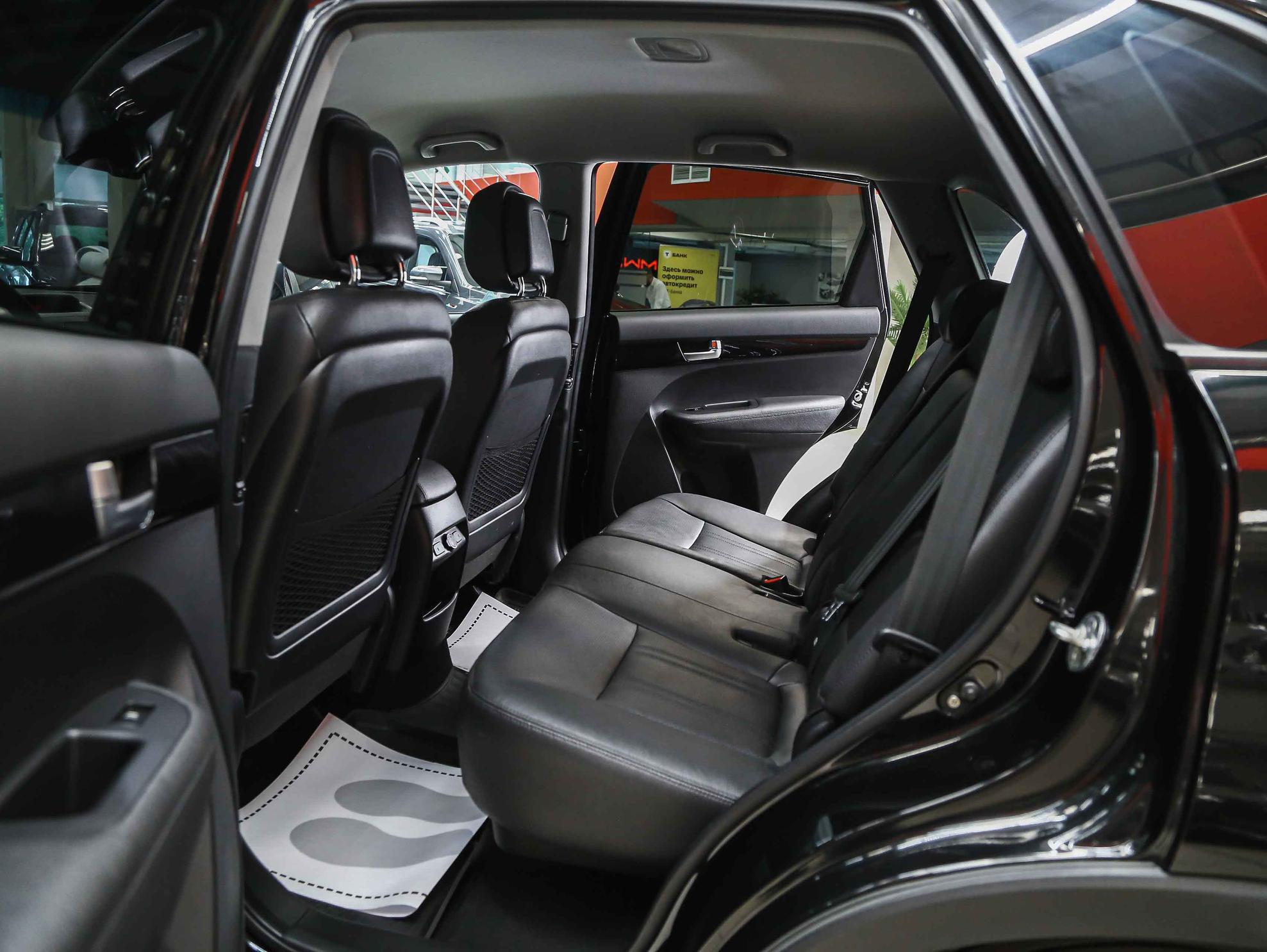 Kia Sorento 2015, черный, ДЦ Орехово