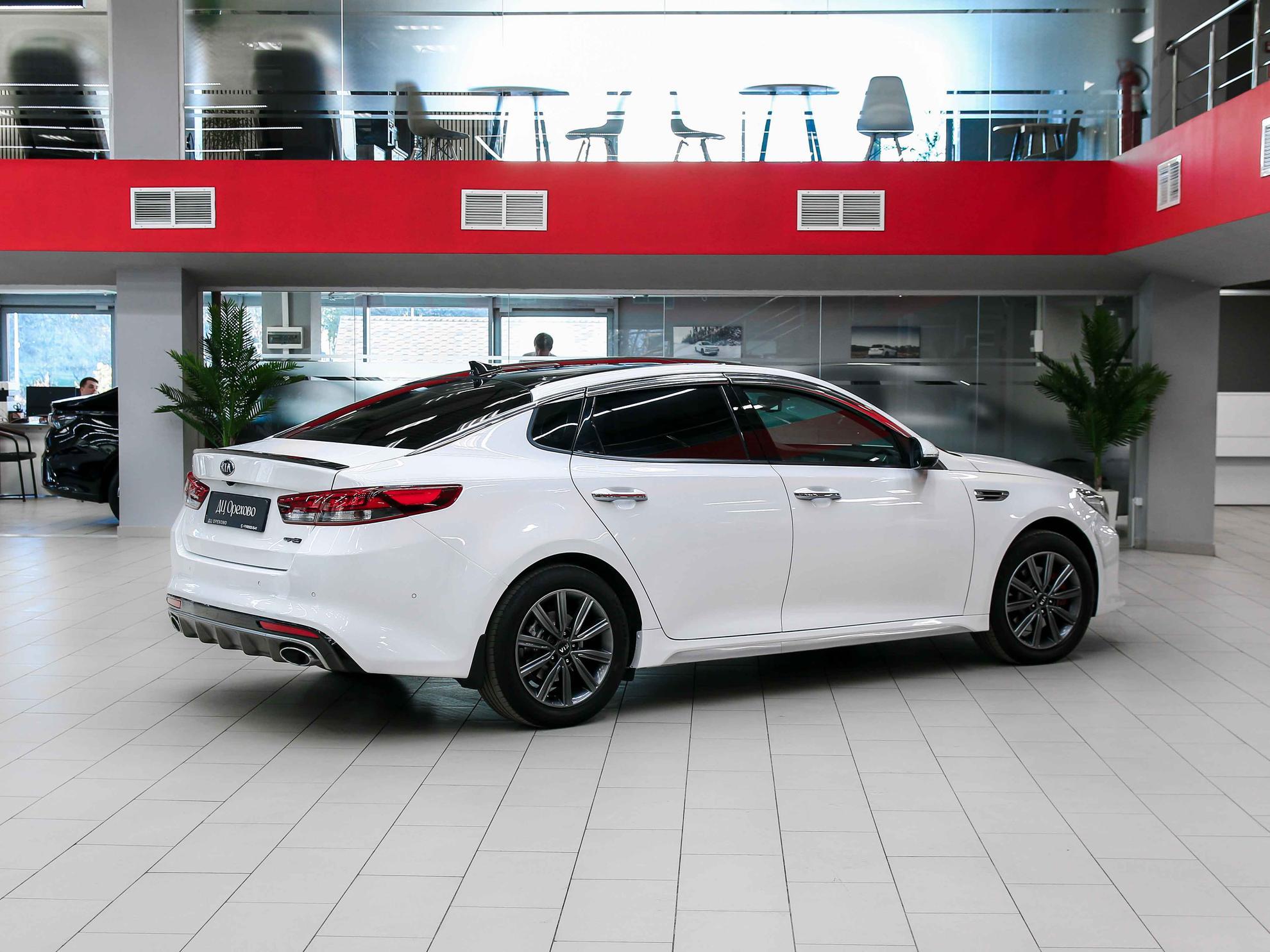 Kia Optima 2016, белый, ДЦ Орехово
