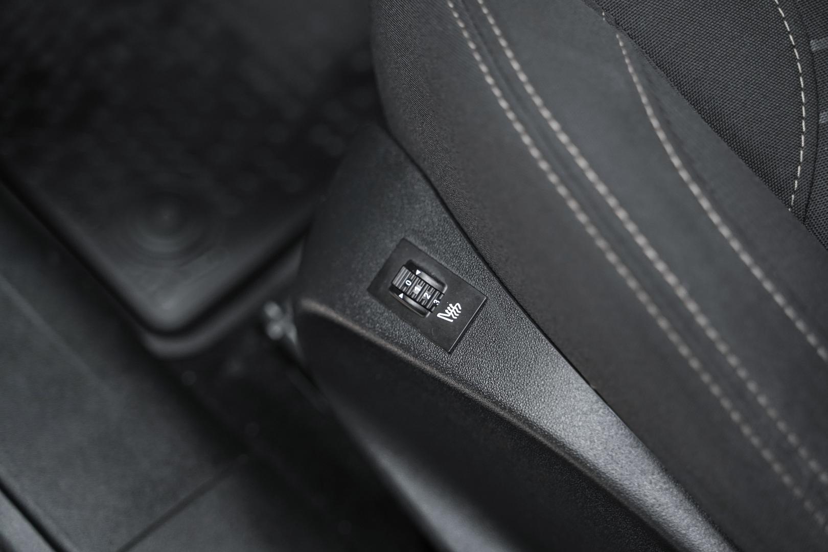 Peugeot 2008 2014, коричневый, ДЦ Орехово