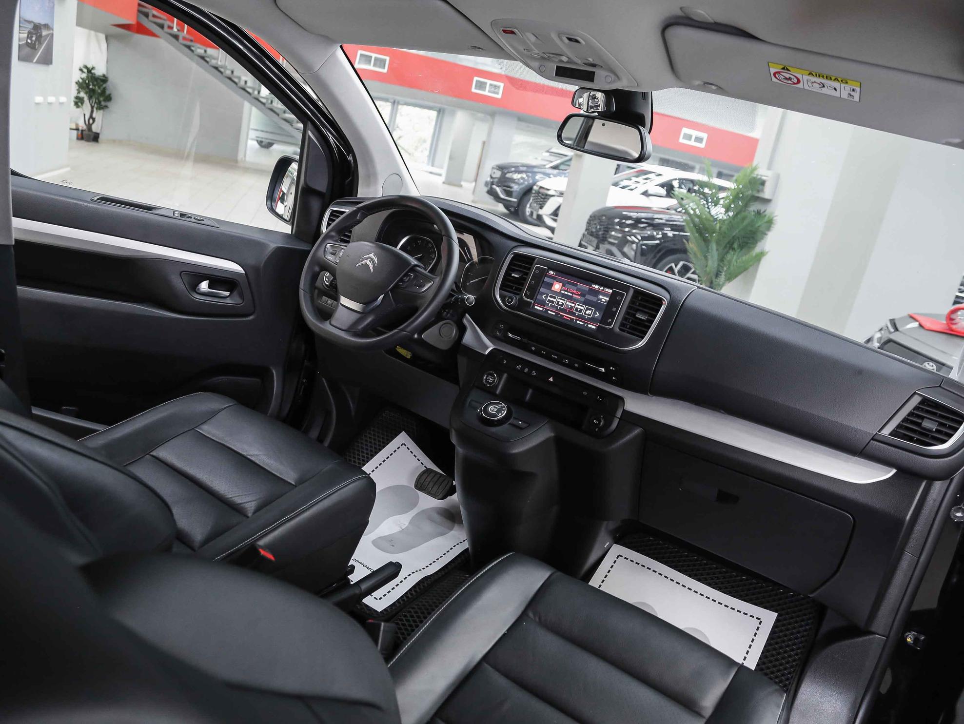 Citroen SpaceTourer 2021, черный, ДЦ Орехово