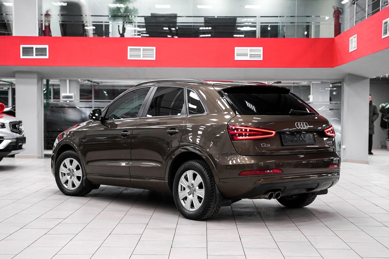 Audi Q3 2011, коричневый, ДЦ Орехово