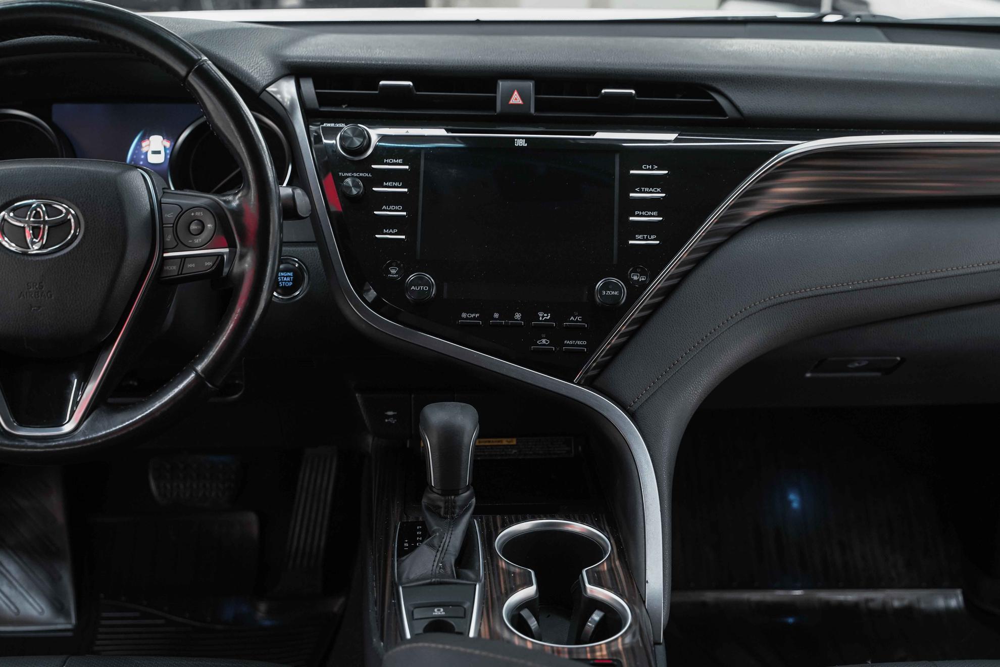 Toyota Camry 2018, белый, ДЦ Орехово
