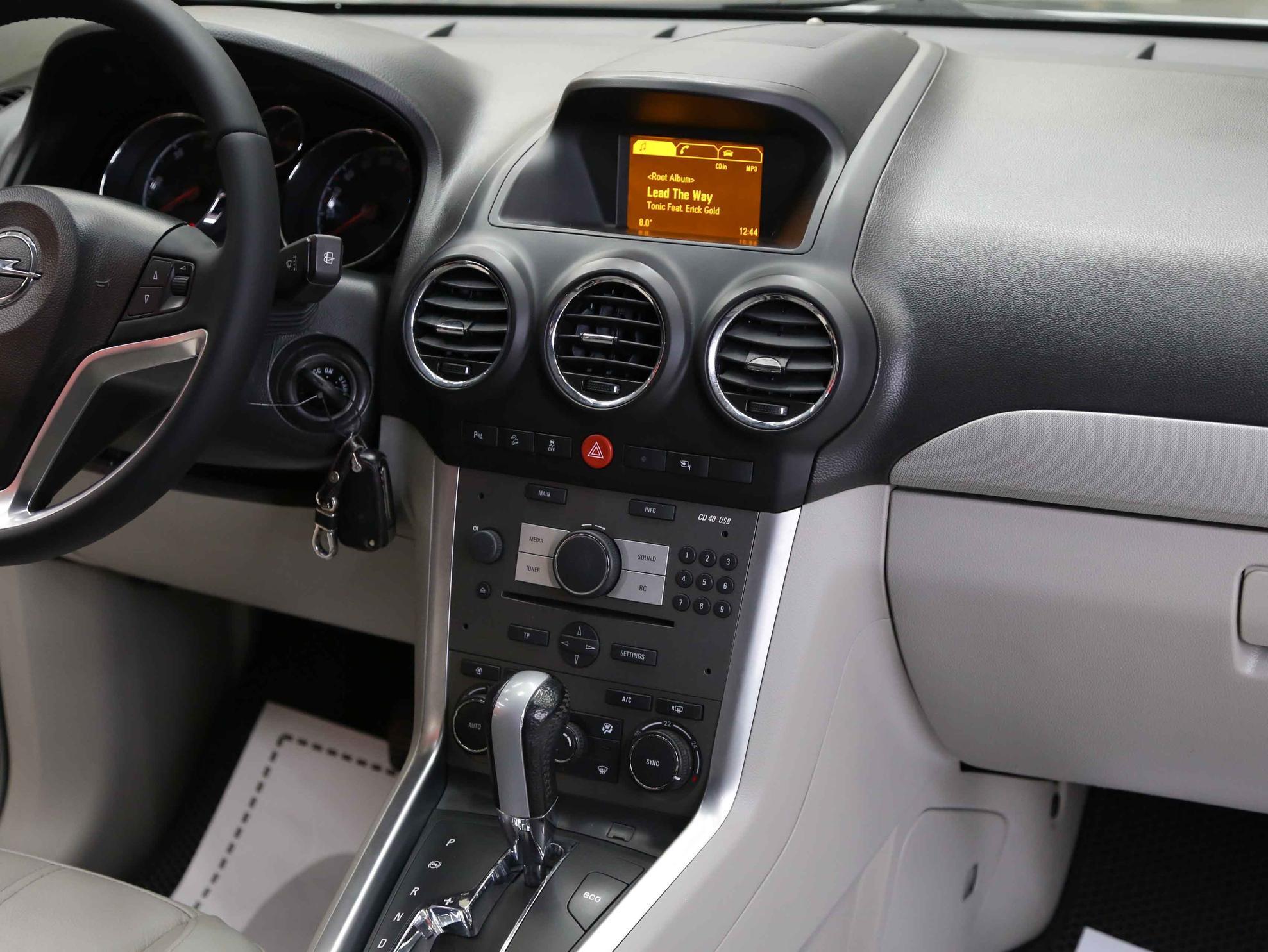 Opel Antara 2013, серебряный, ДЦ Орехово