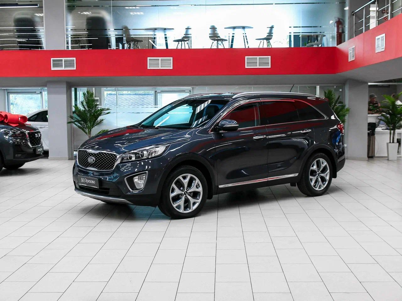 Kia Sorento 2015, серый, ДЦ Орехово