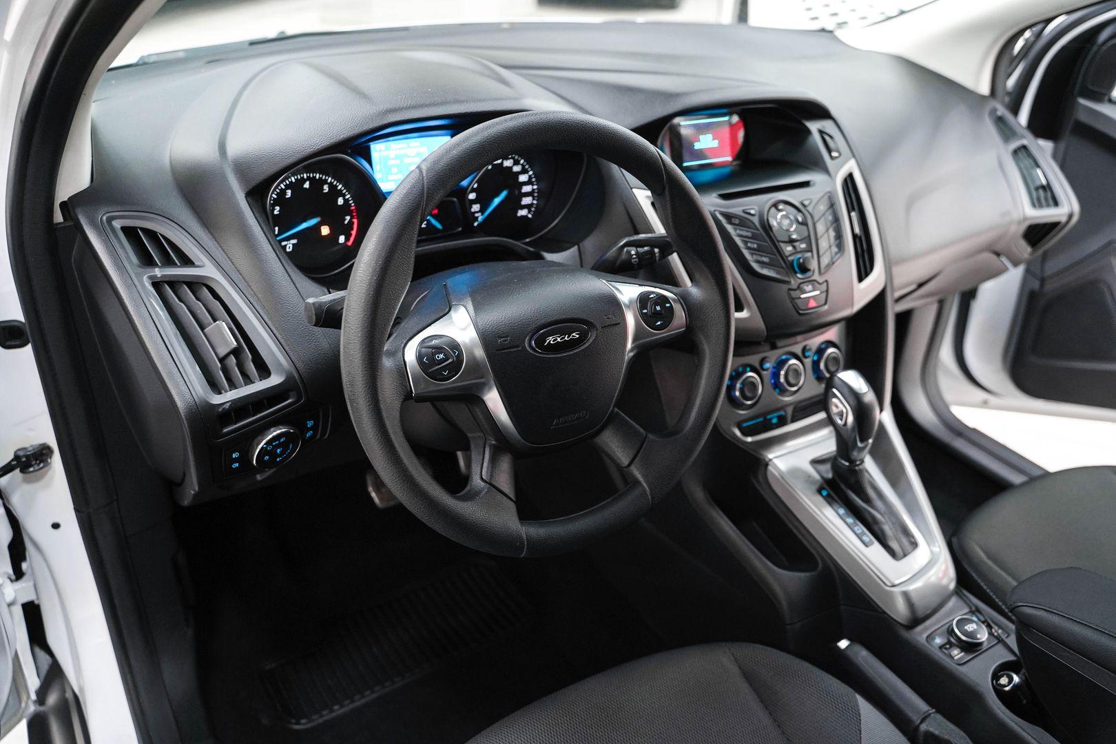 Ford Focus 2012, белый, ДЦ Орехово
