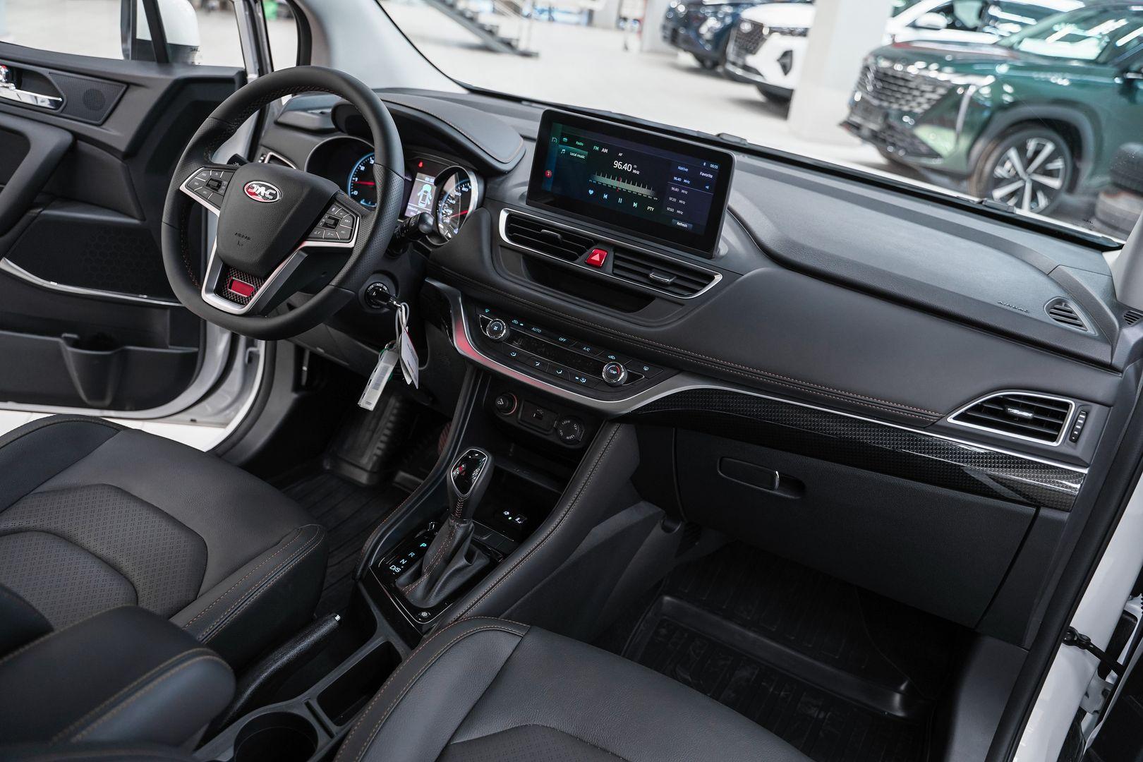 JAC JS3 2024, белый, ДЦ Орехово