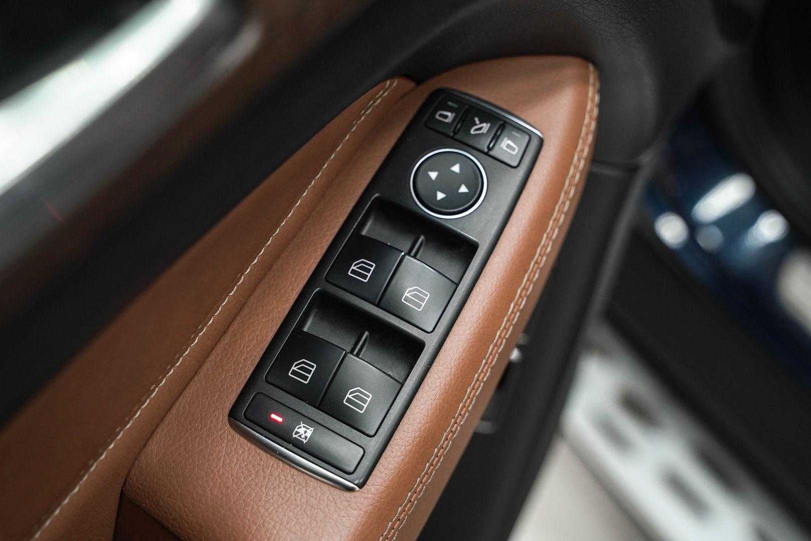 Mercedes-Benz GLS 2016, синий, ДЦ Орехово