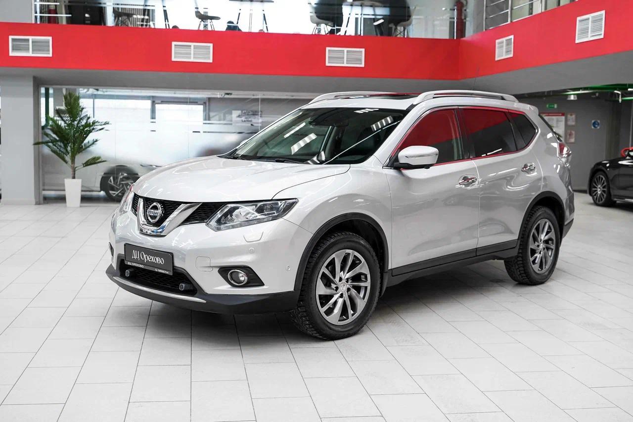 Nissan X-Trail 2016, серебряный, ДЦ Орехово