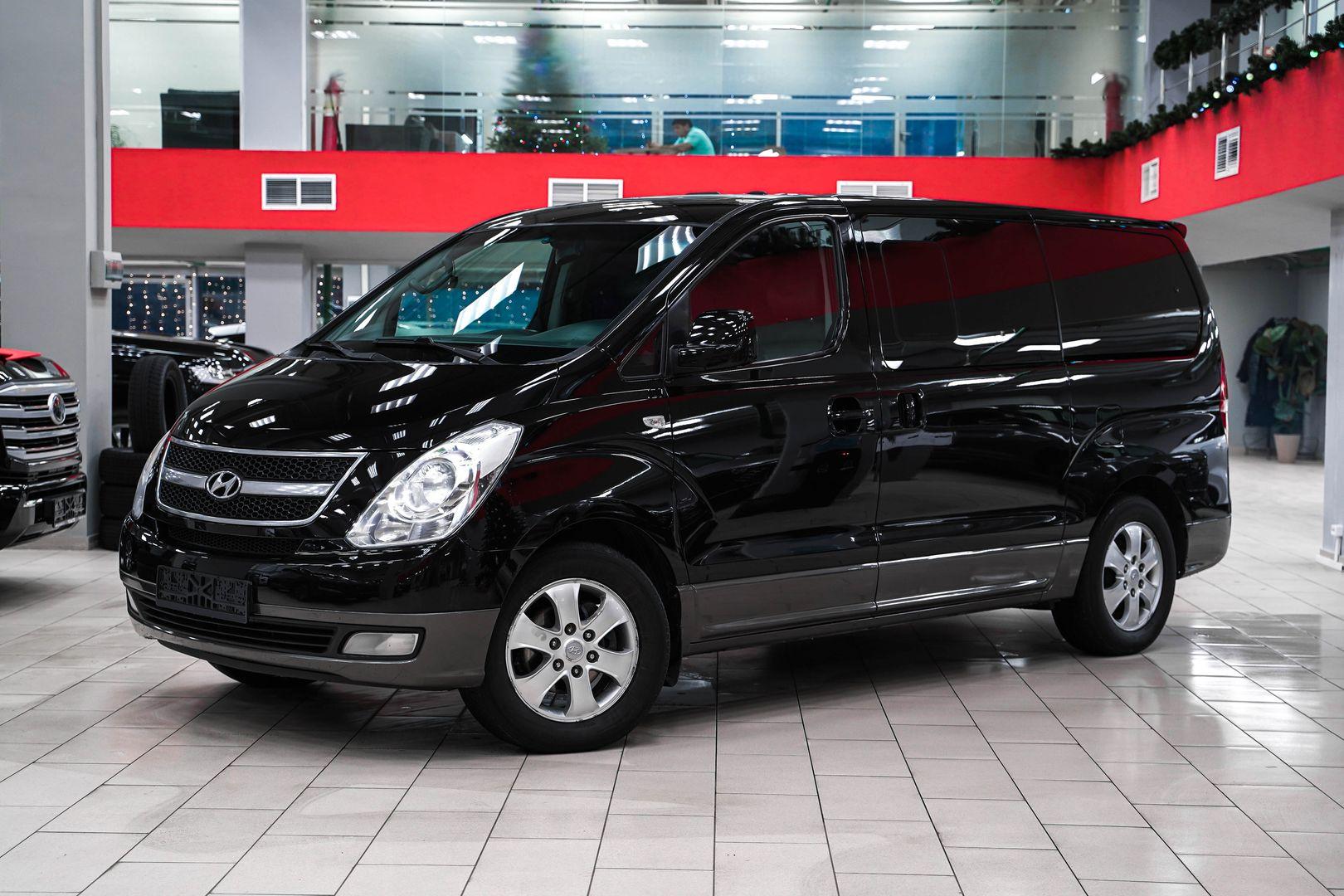 Hyundai Grand Starex 2012, черный, ДЦ Орехово