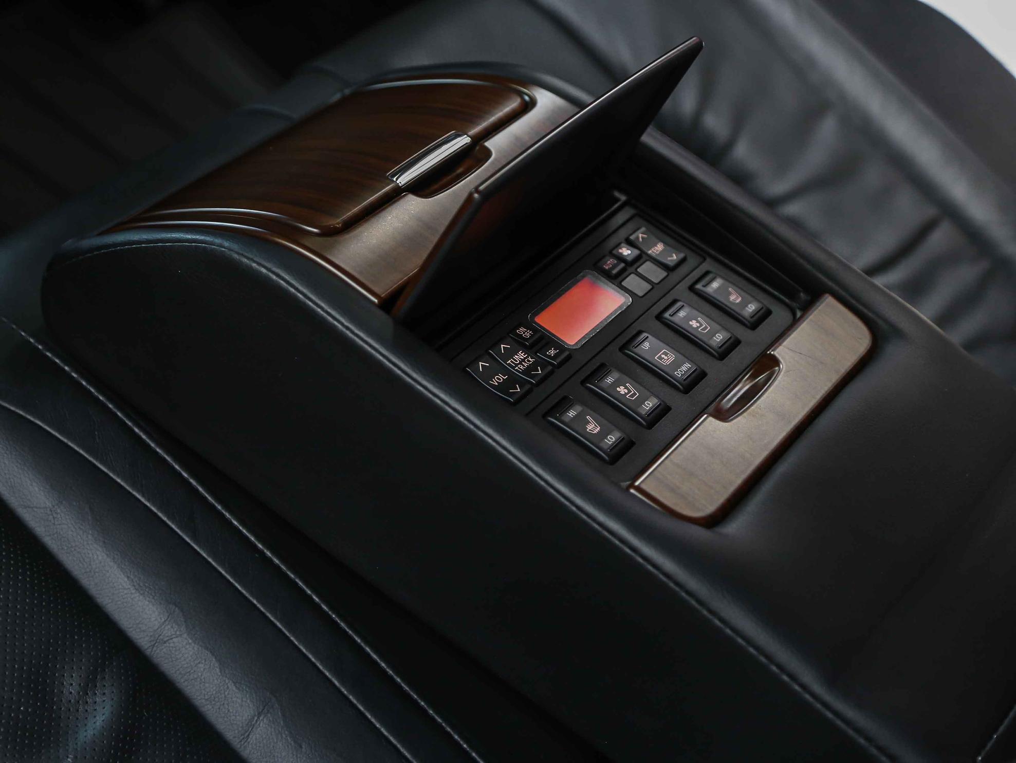 Nissan Teana 2008, красный, ДЦ Орехово