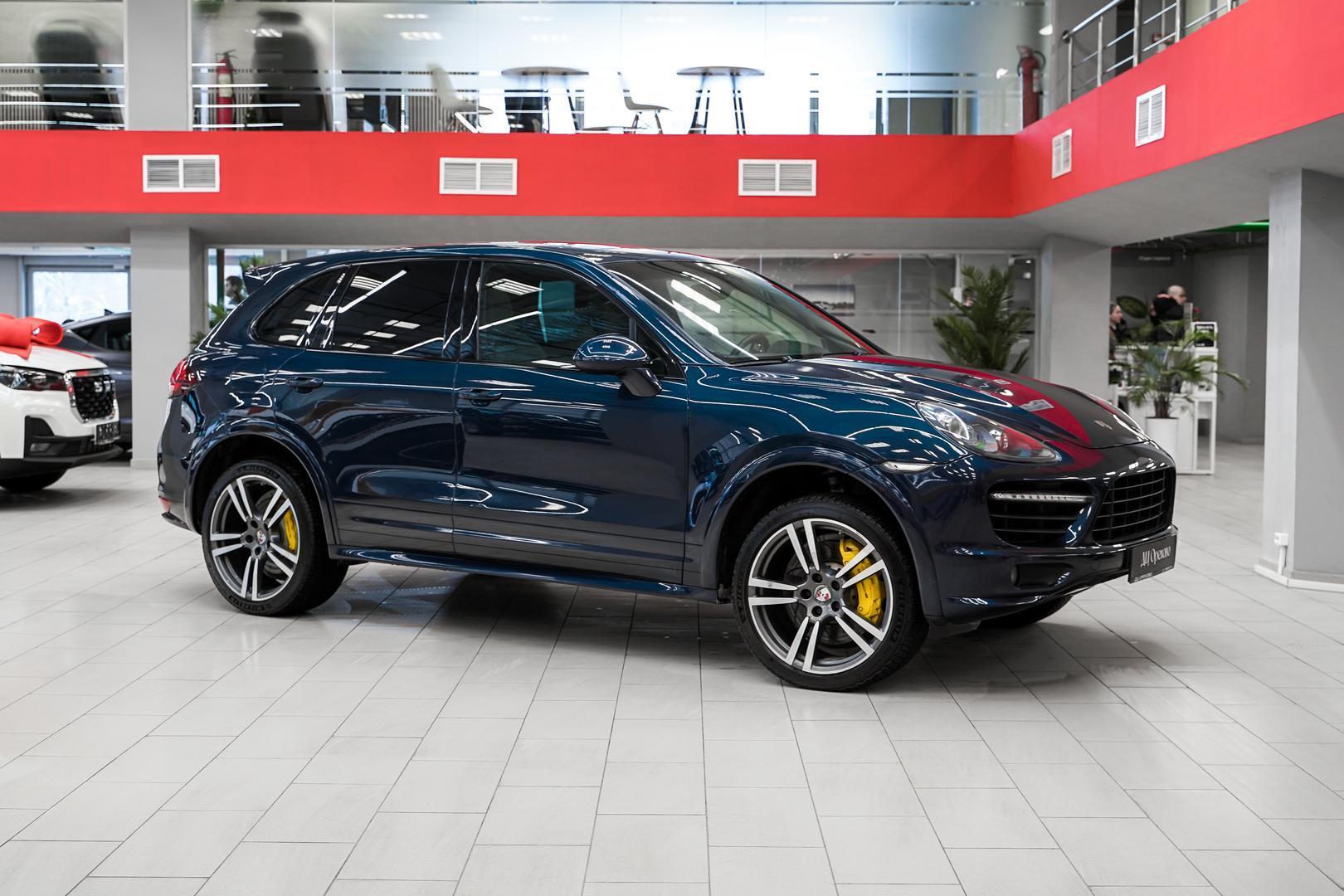 Porsche Cayenne 2013, синий, ДЦ Орехово