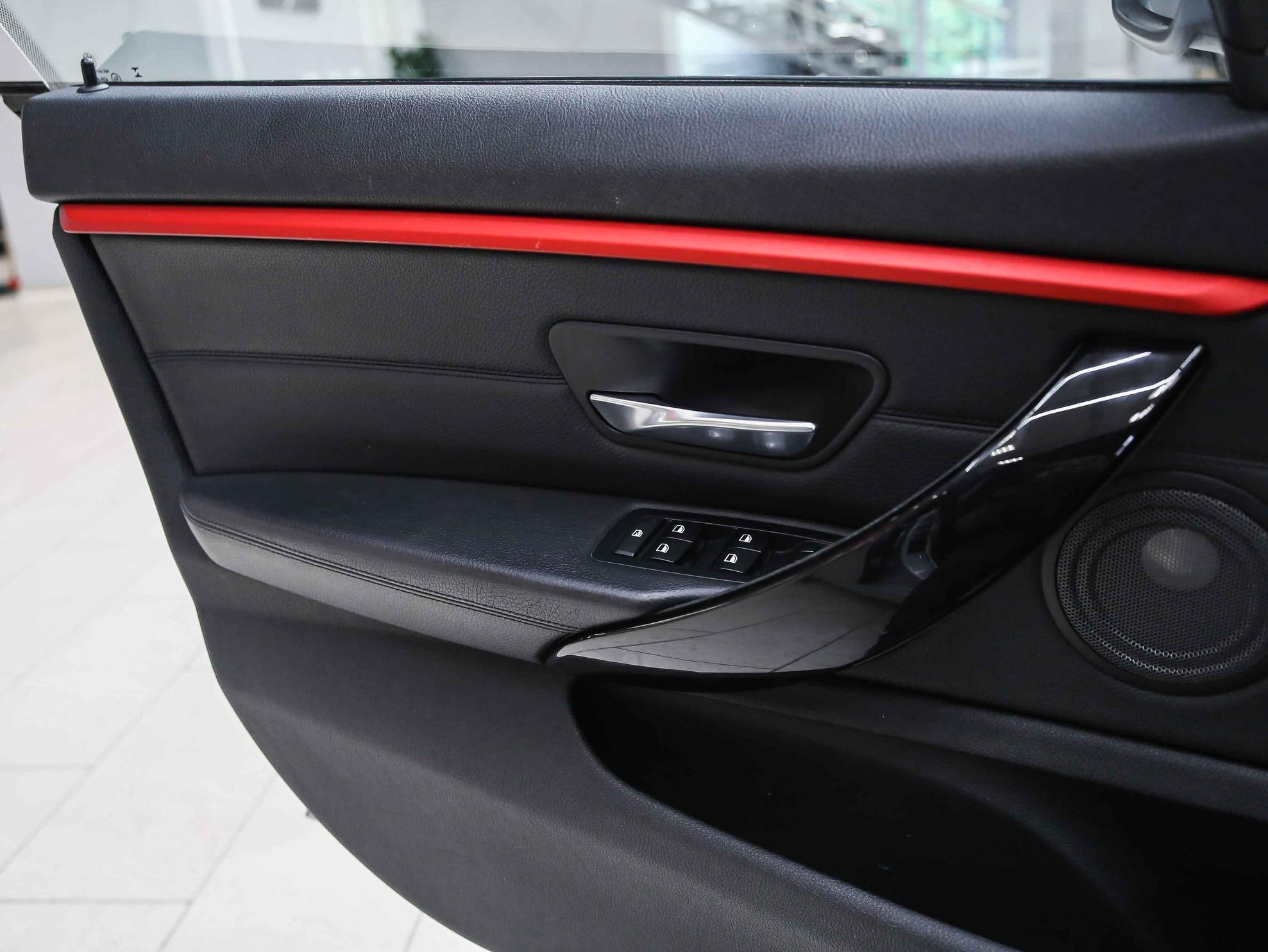 BMW 4 серии 2014, серебряный, ДЦ Орехово