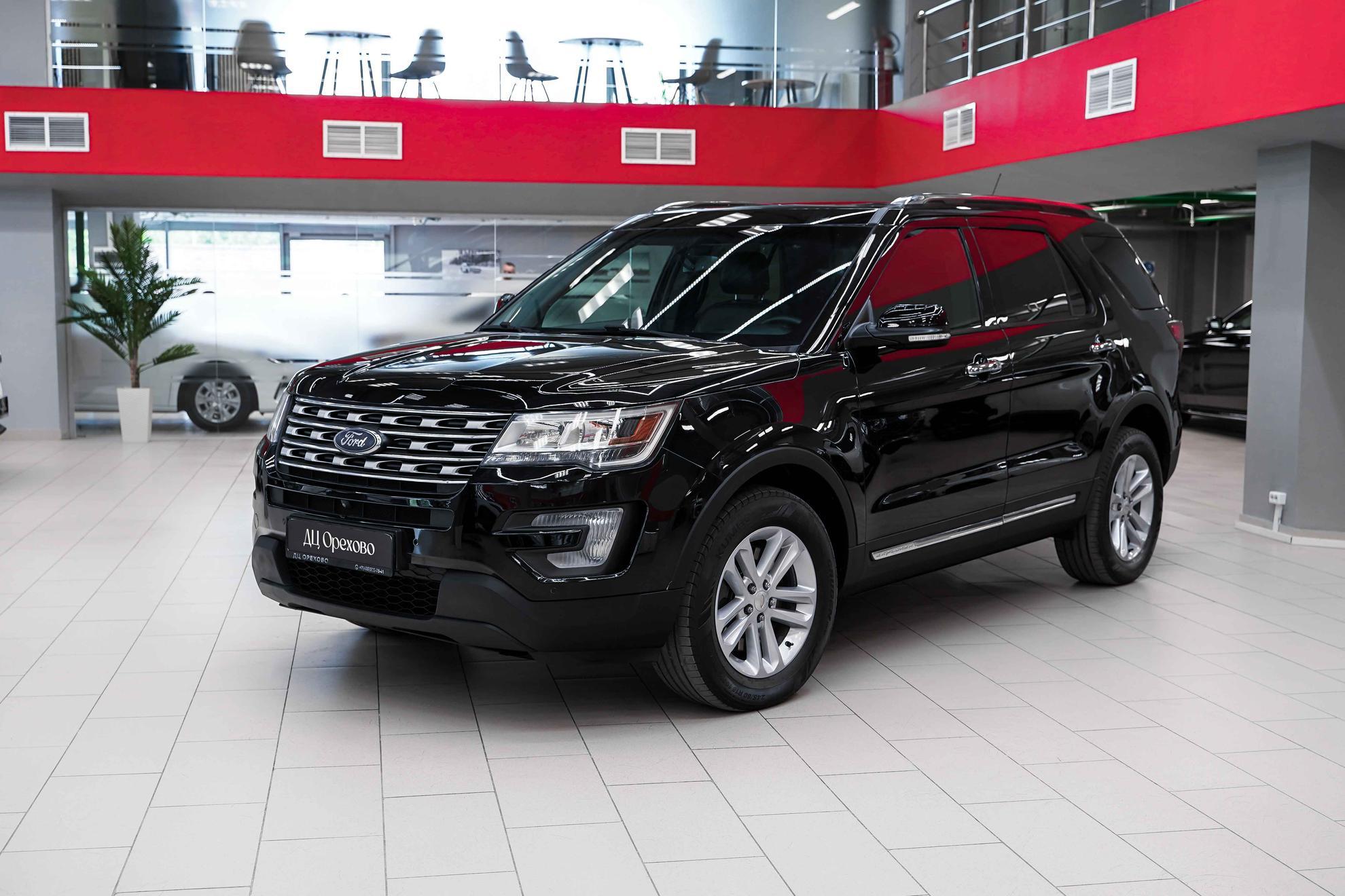 Ford Explorer 2016, черный, ДЦ Орехово
