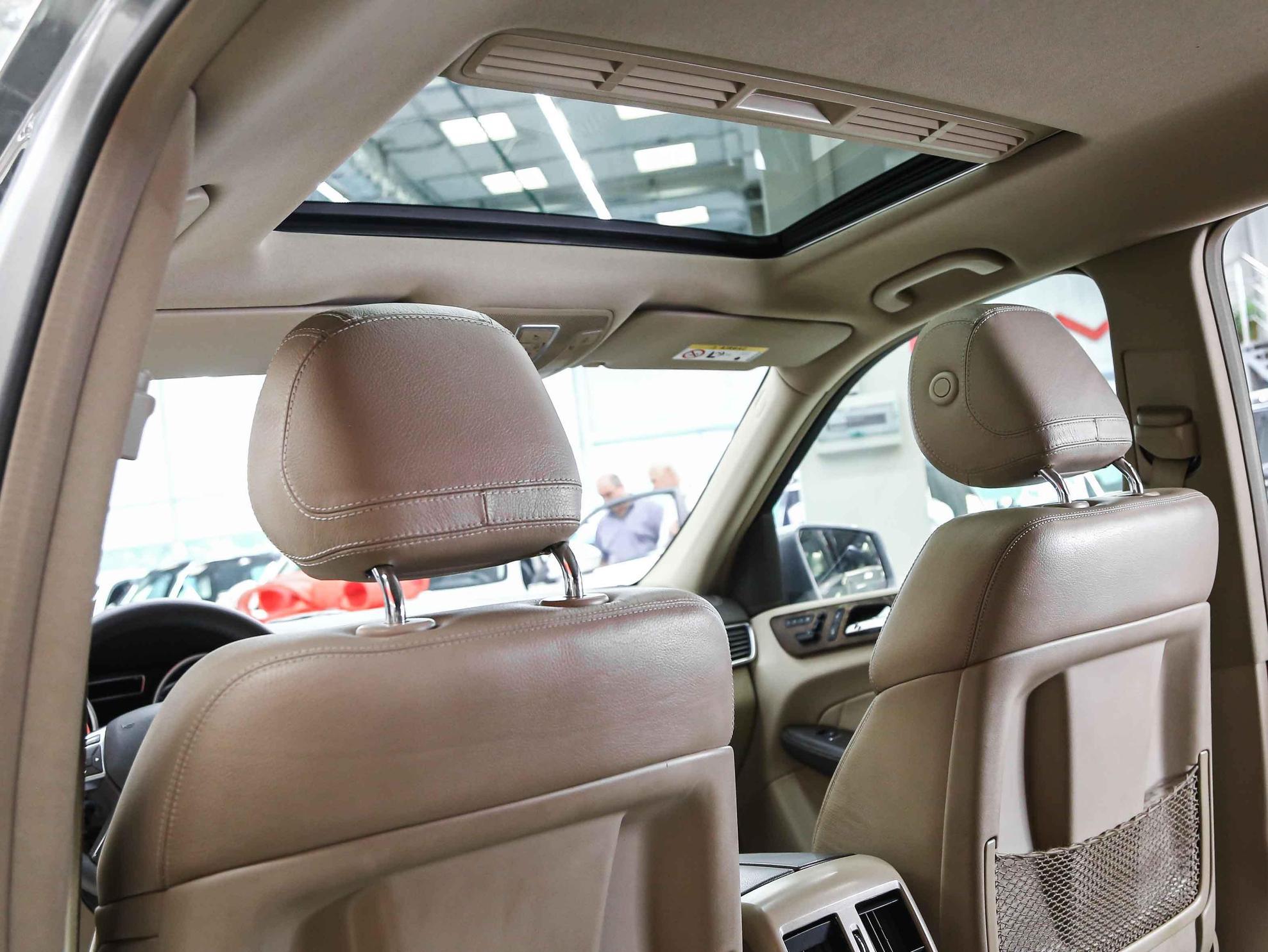 Mercedes-Benz GL-Класс 2015, серый, ДЦ Орехово