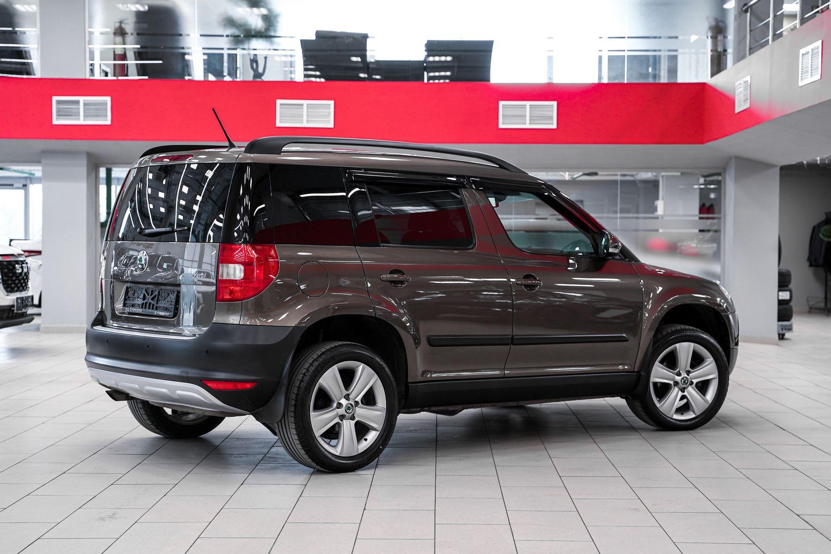 Skoda Yeti 2012, коричневый, ДЦ Орехово
