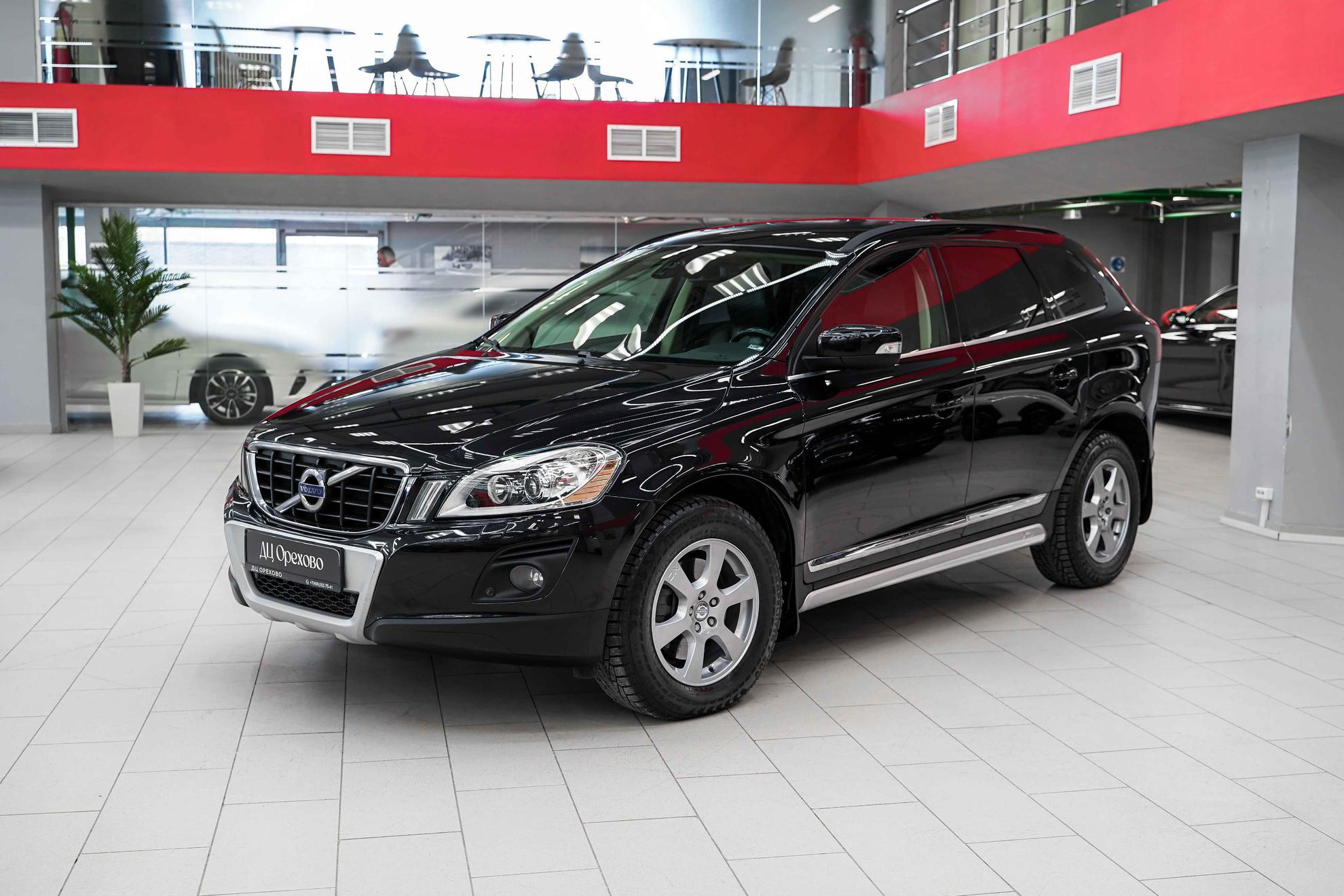 Volvo XC60 2010, черный, ДЦ Орехово