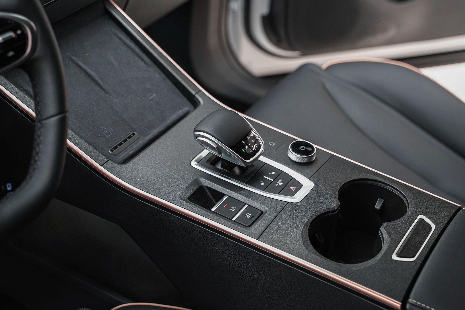 Omoda C5 2024, белый, ДЦ Орехово