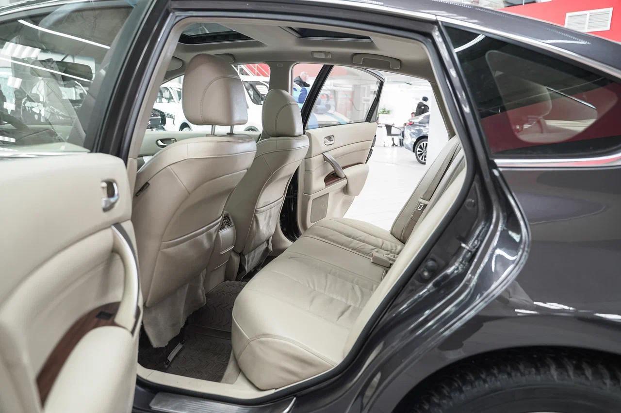 Nissan Teana 2011, серый, ДЦ Орехово