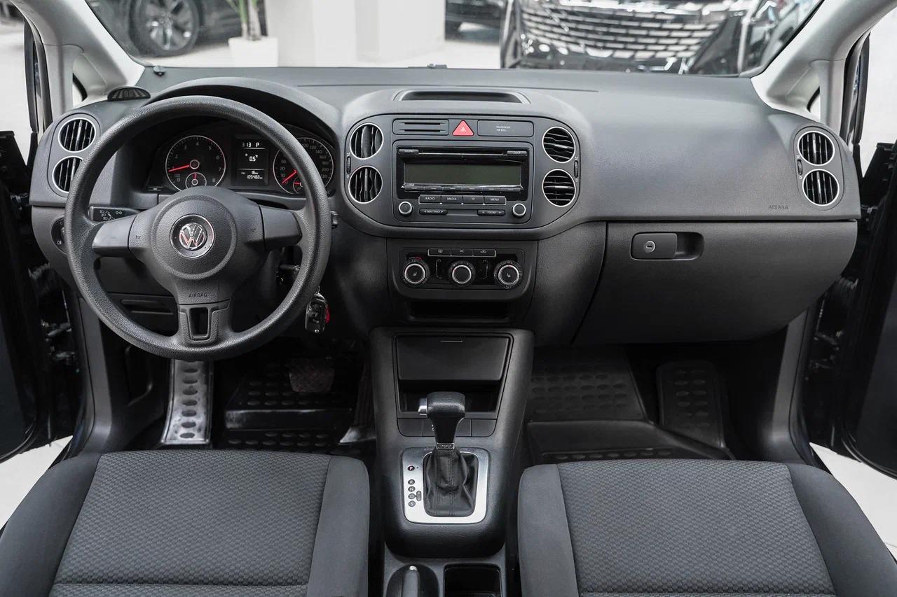 Volkswagen Golf Plus 2010, синий, ДЦ Орехово