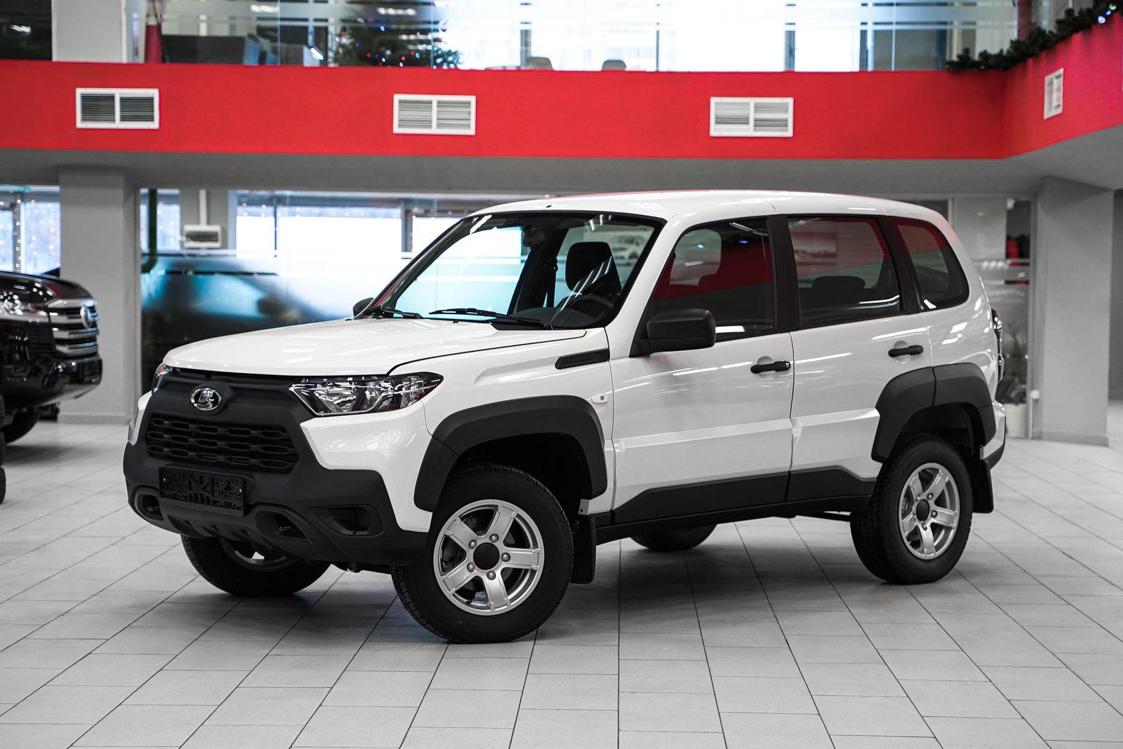 LADA (ВАЗ) Niva Travel 2024, белый, ДЦ Орехово