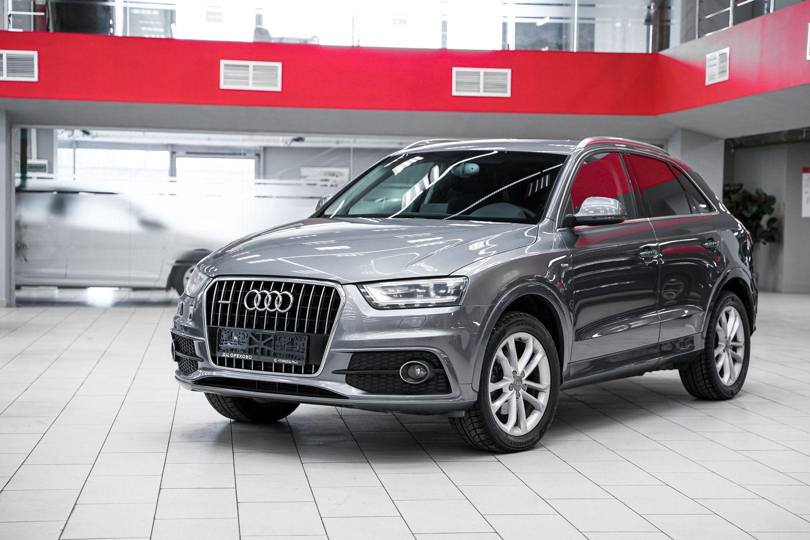 Audi Q3 2013, серый, ДЦ Орехово