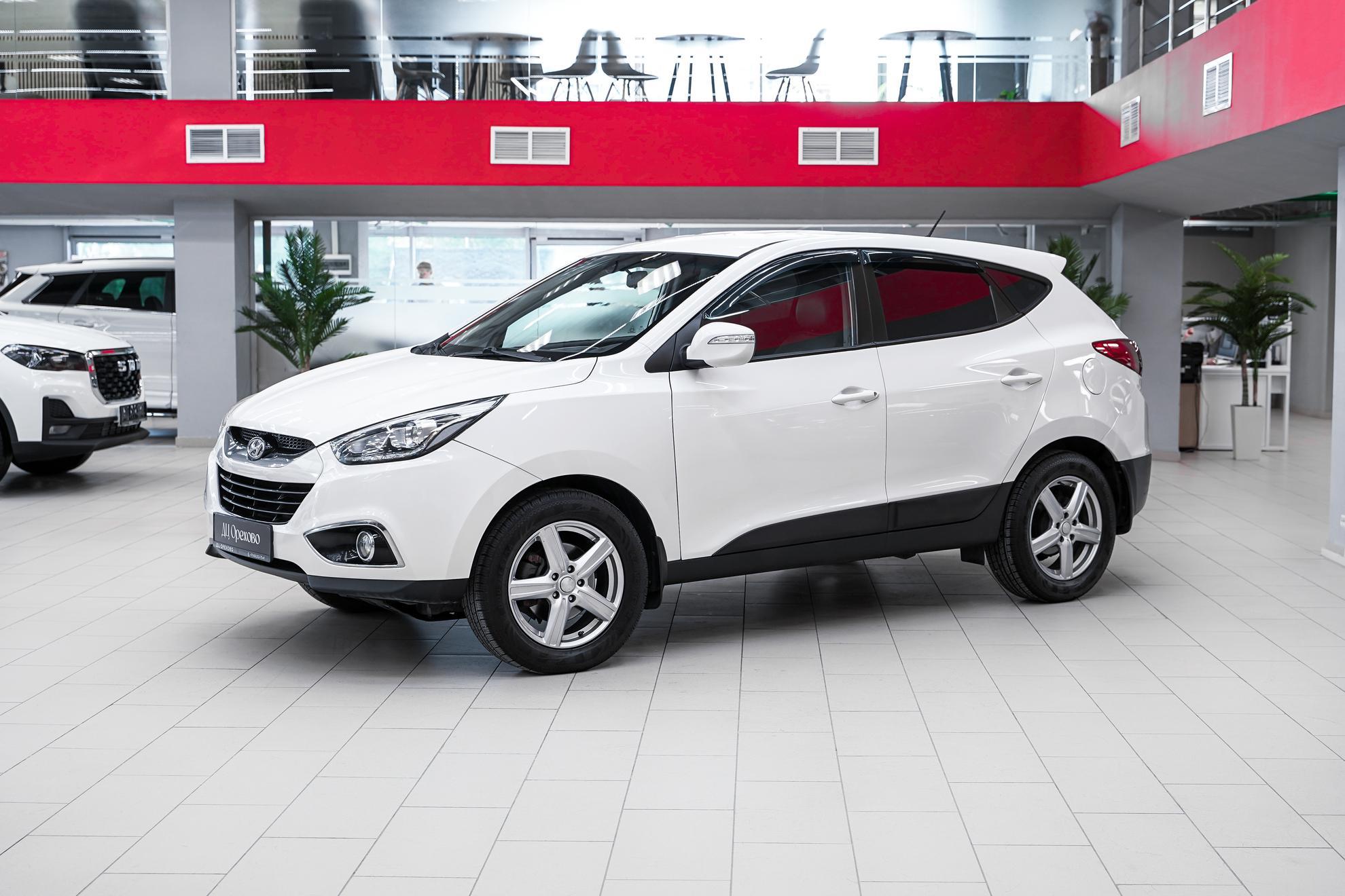 Hyundai ix35 2014, белый, ДЦ Орехово