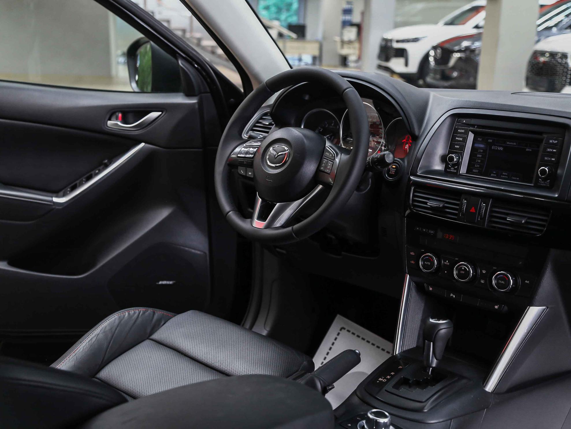Mazda CX-5 2012, черный, ДЦ Орехово