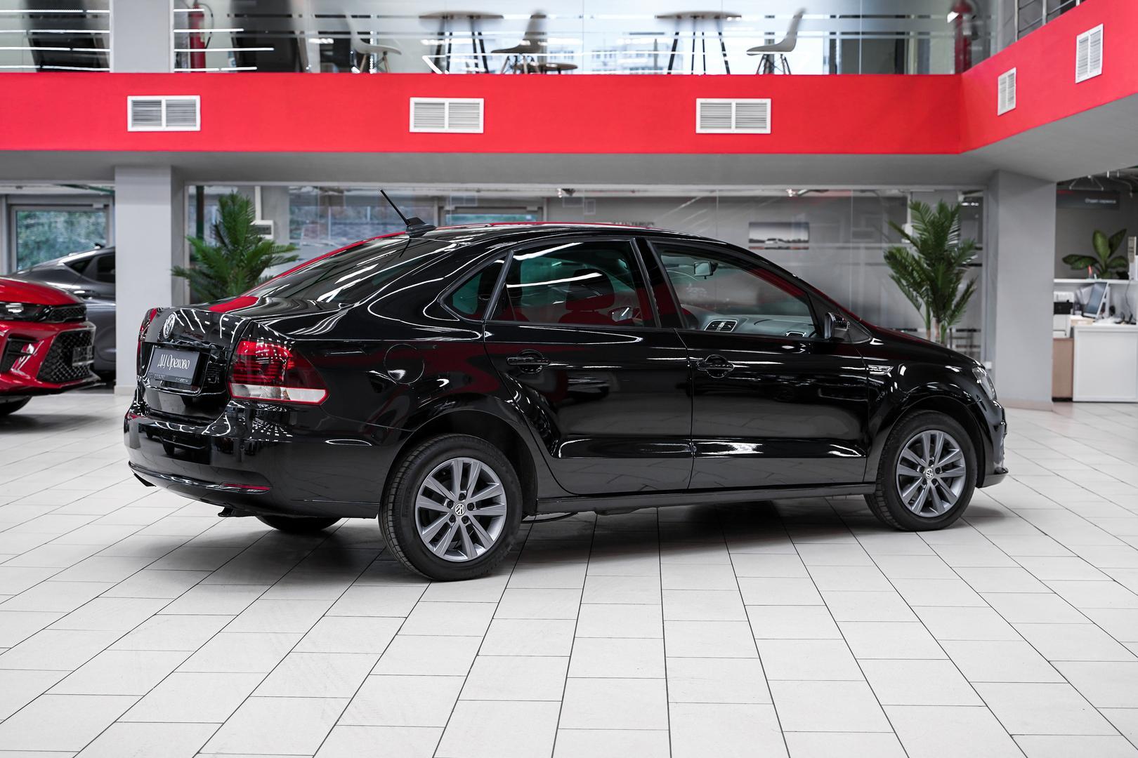 Volkswagen Polo 2019, черный, ДЦ Орехово