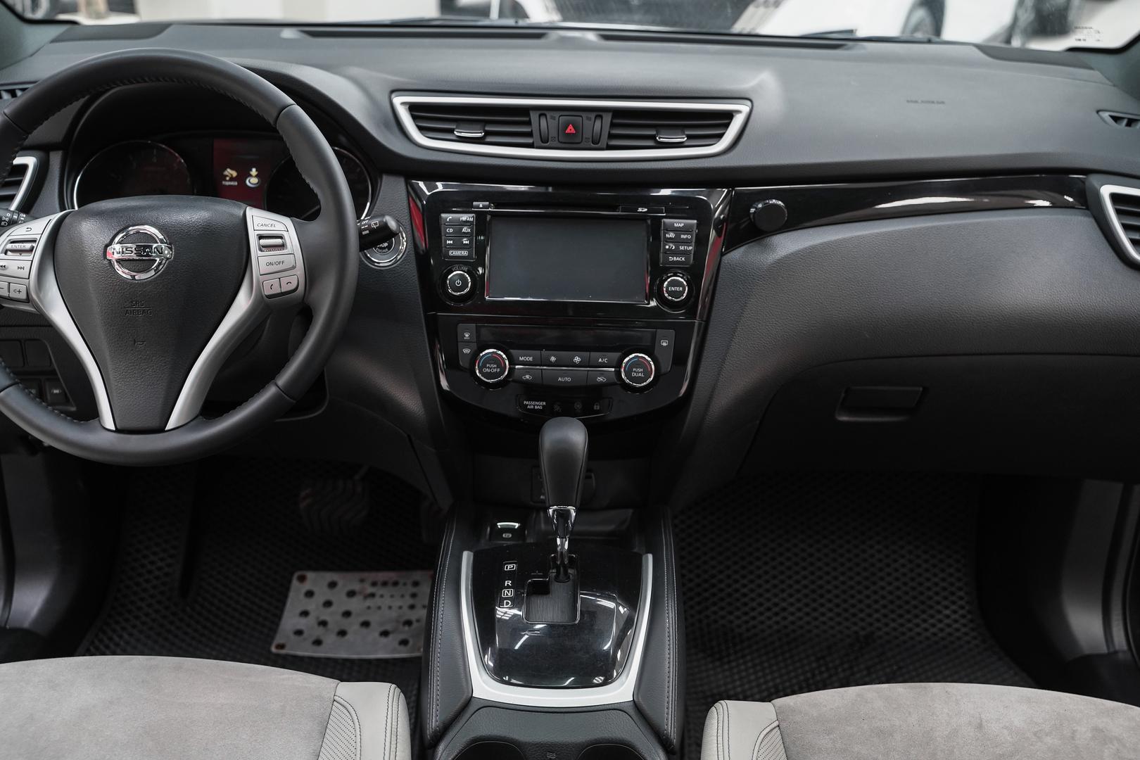 Nissan Qashqai 2016, черный, ДЦ Орехово