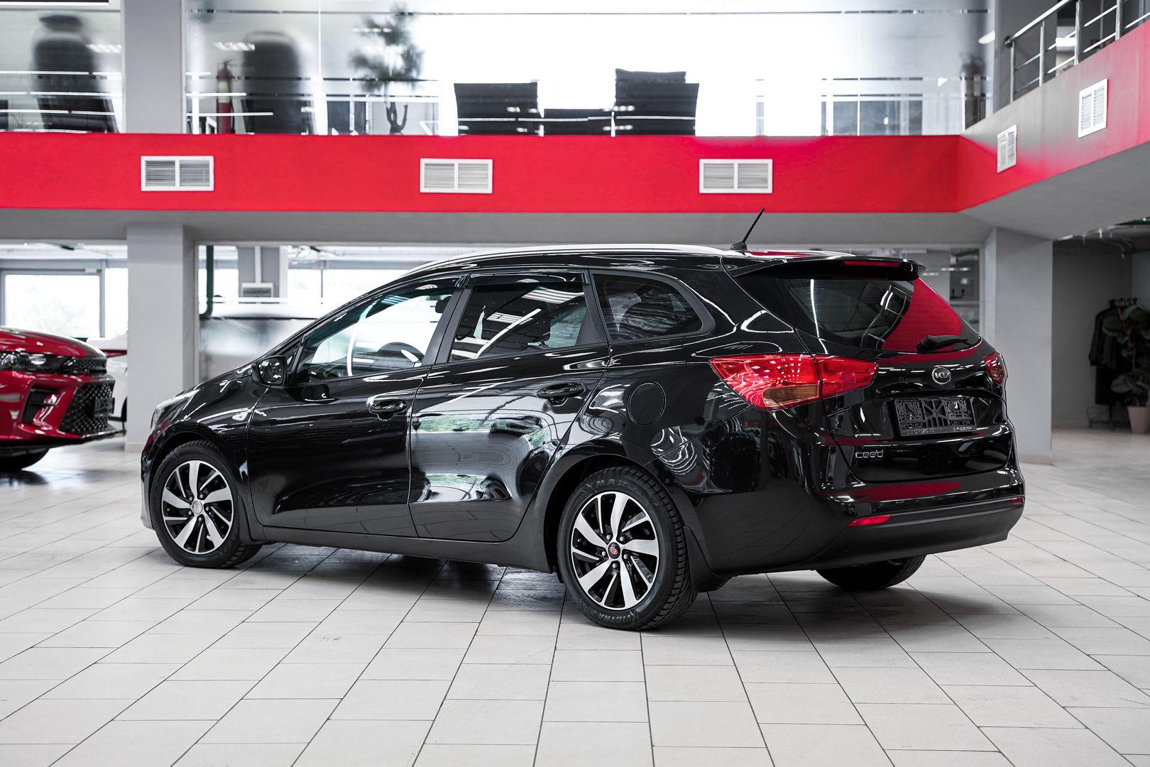 Kia Ceed 2016, черный, ДЦ Орехово