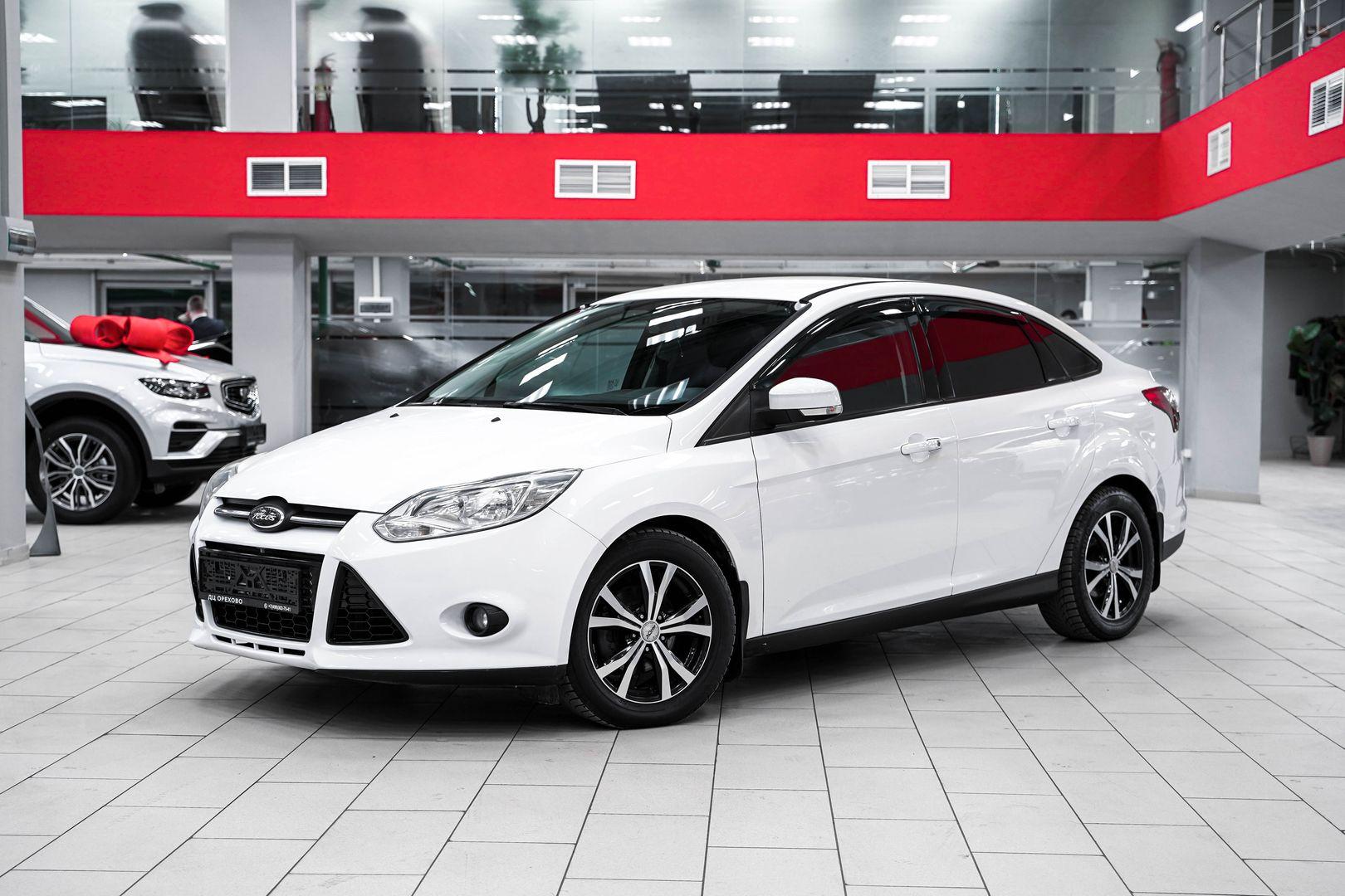 Ford Focus 2012, белый, ДЦ Орехово