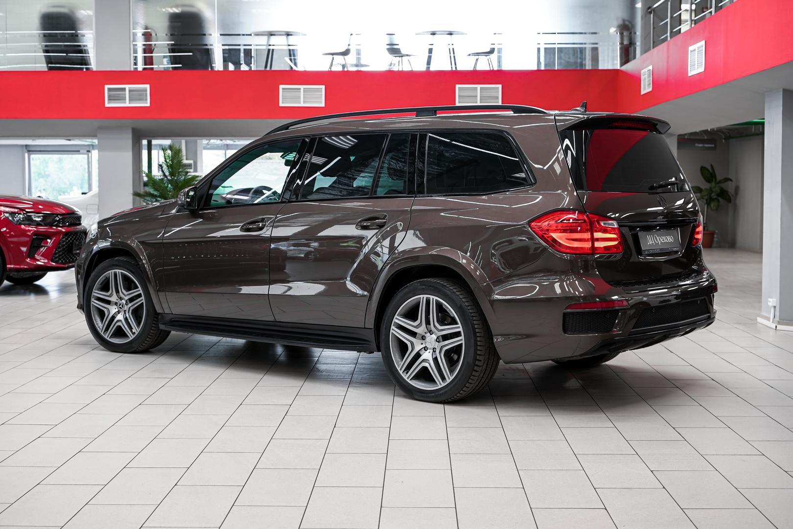 Mercedes-Benz GL-Класс 2013, коричневый, ДЦ Орехово