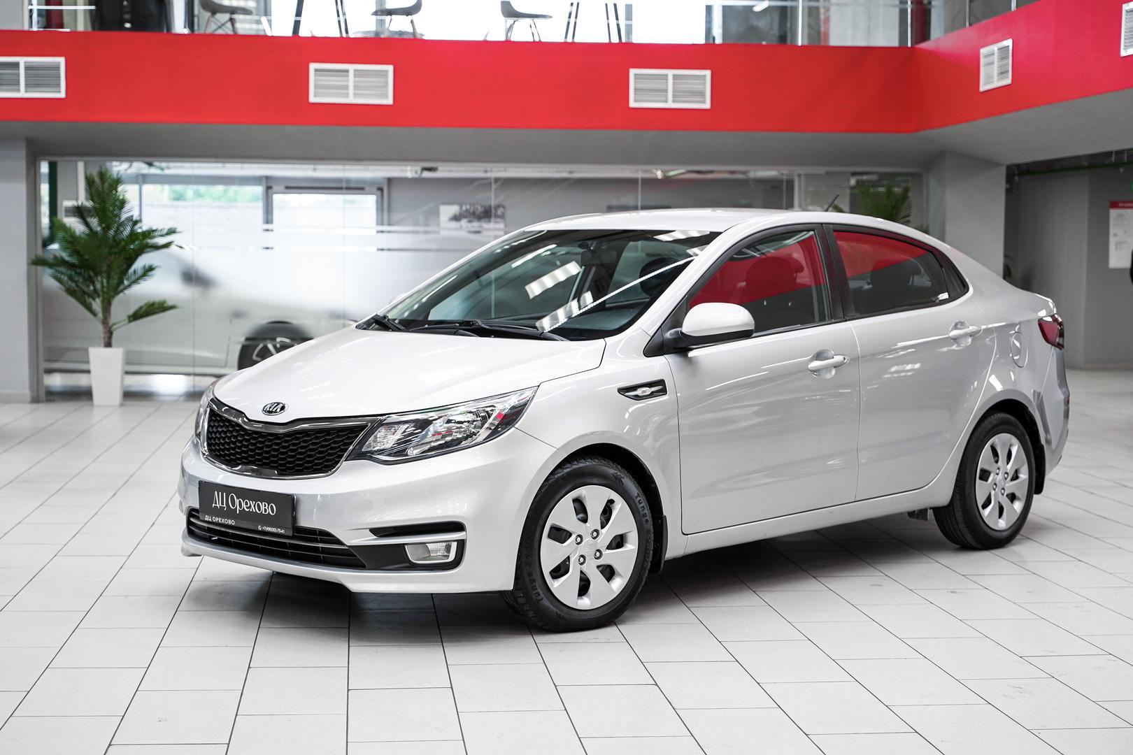 Kia Rio 2015, серебряный, ДЦ Орехово
