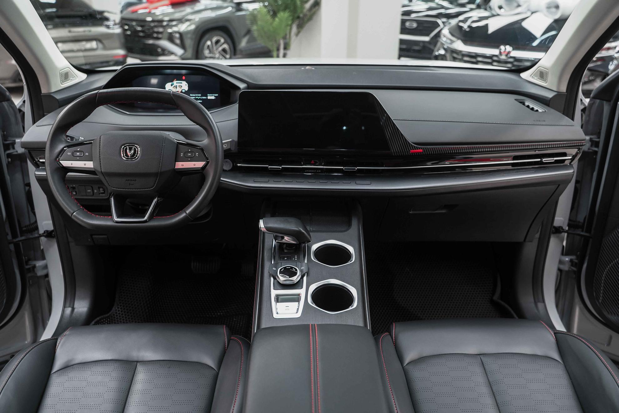 Changan UNI-S 2024, серый, ДЦ Орехово