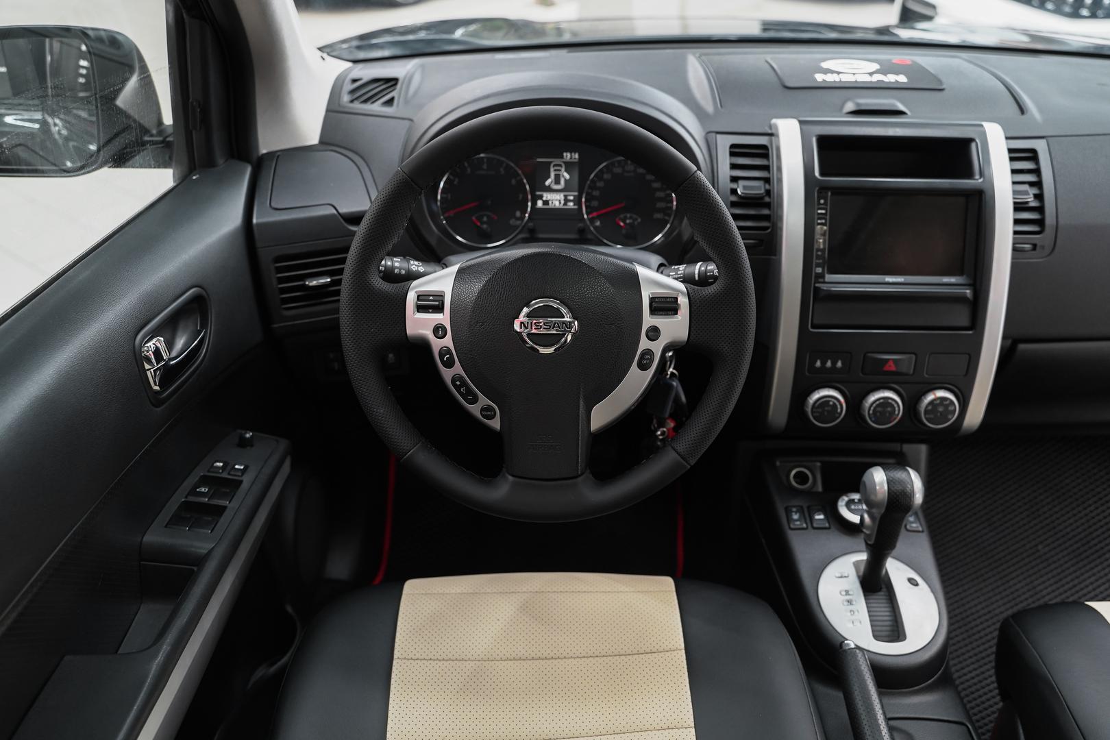 Nissan X-Trail 2013, черный, ДЦ Орехово